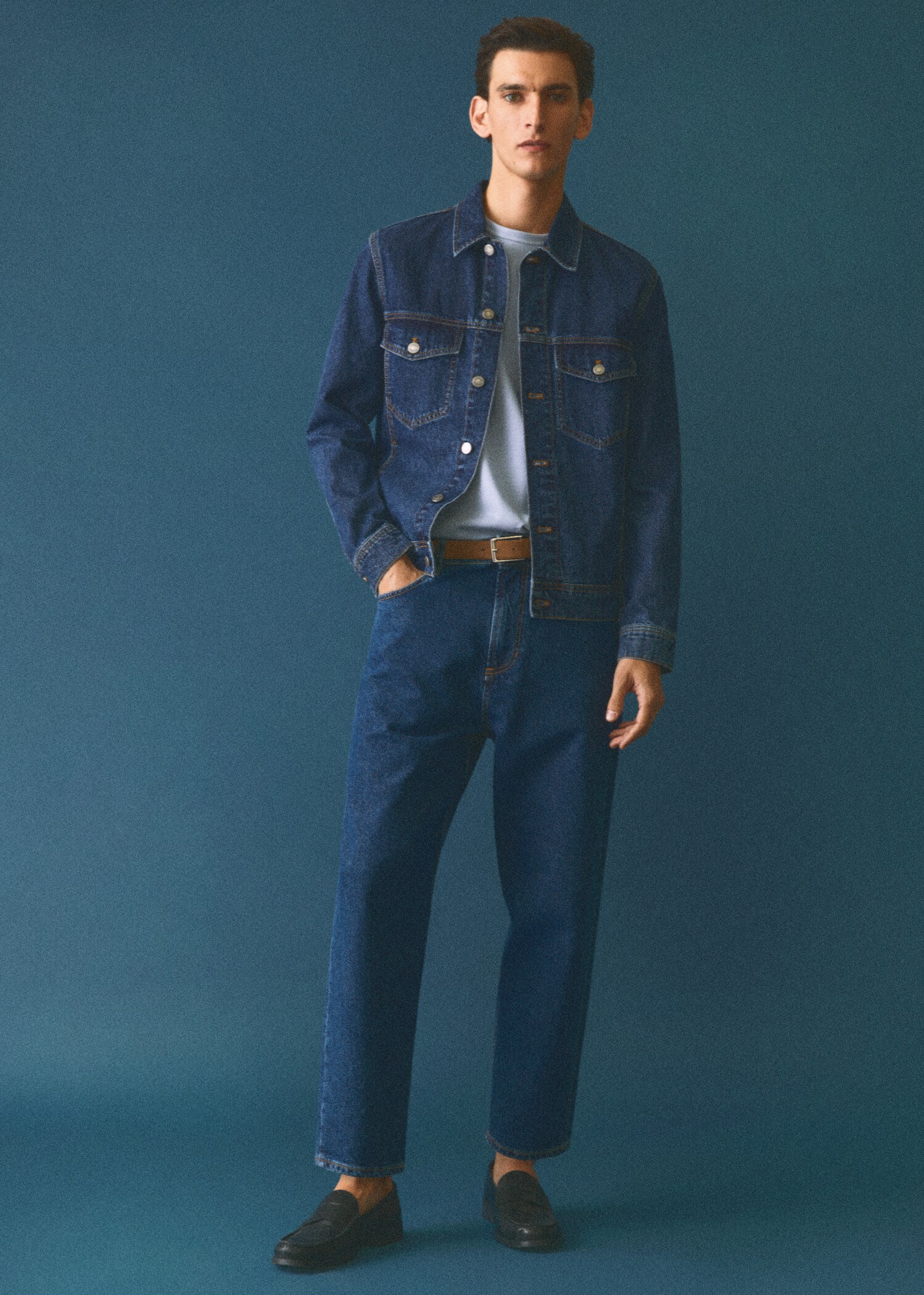 Tapered loose cropped jeans - Details of the article 5