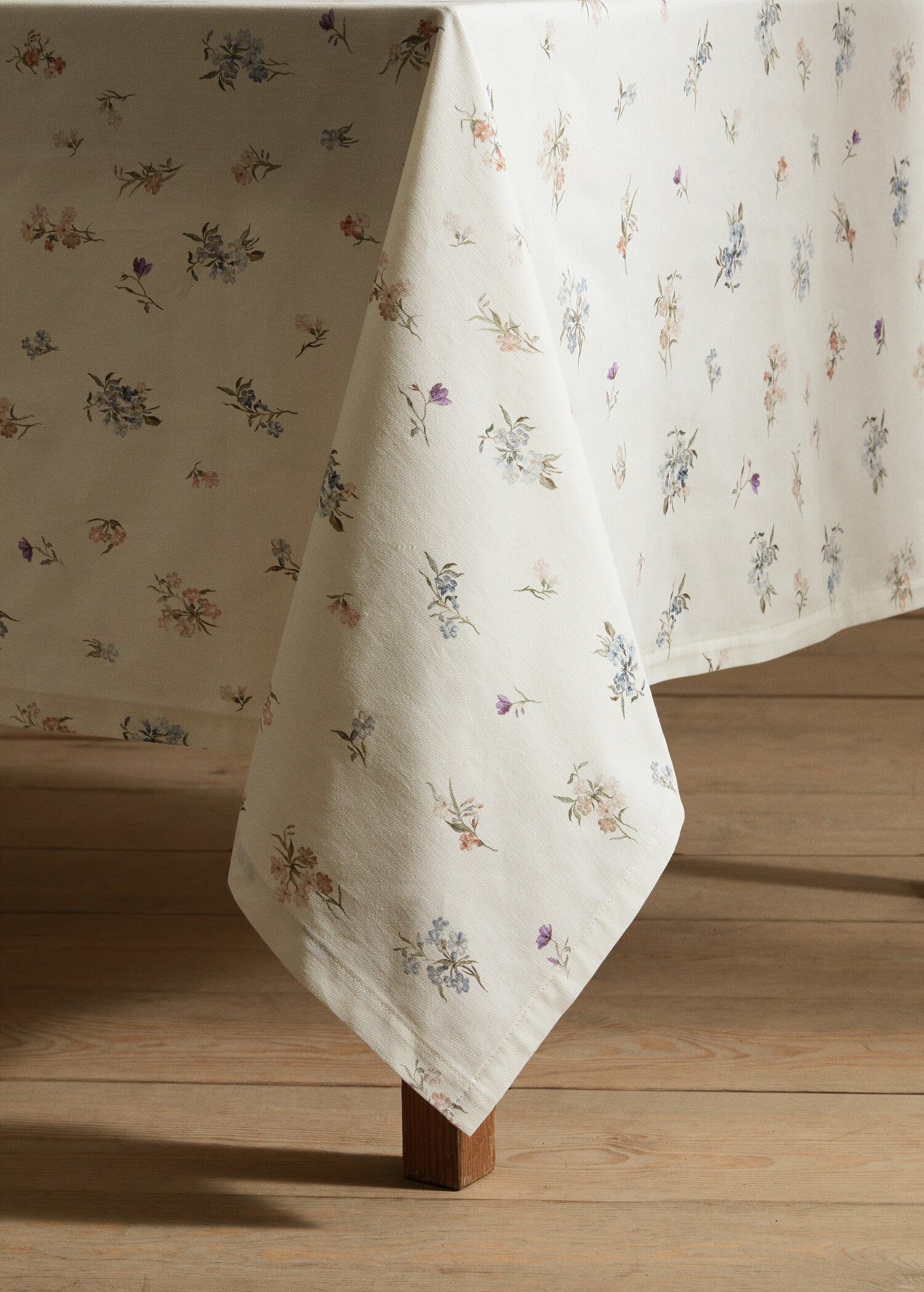 Baumwolltischdecke mit Blumenmuster 150 x 250 cm - Detail des Artikels 3