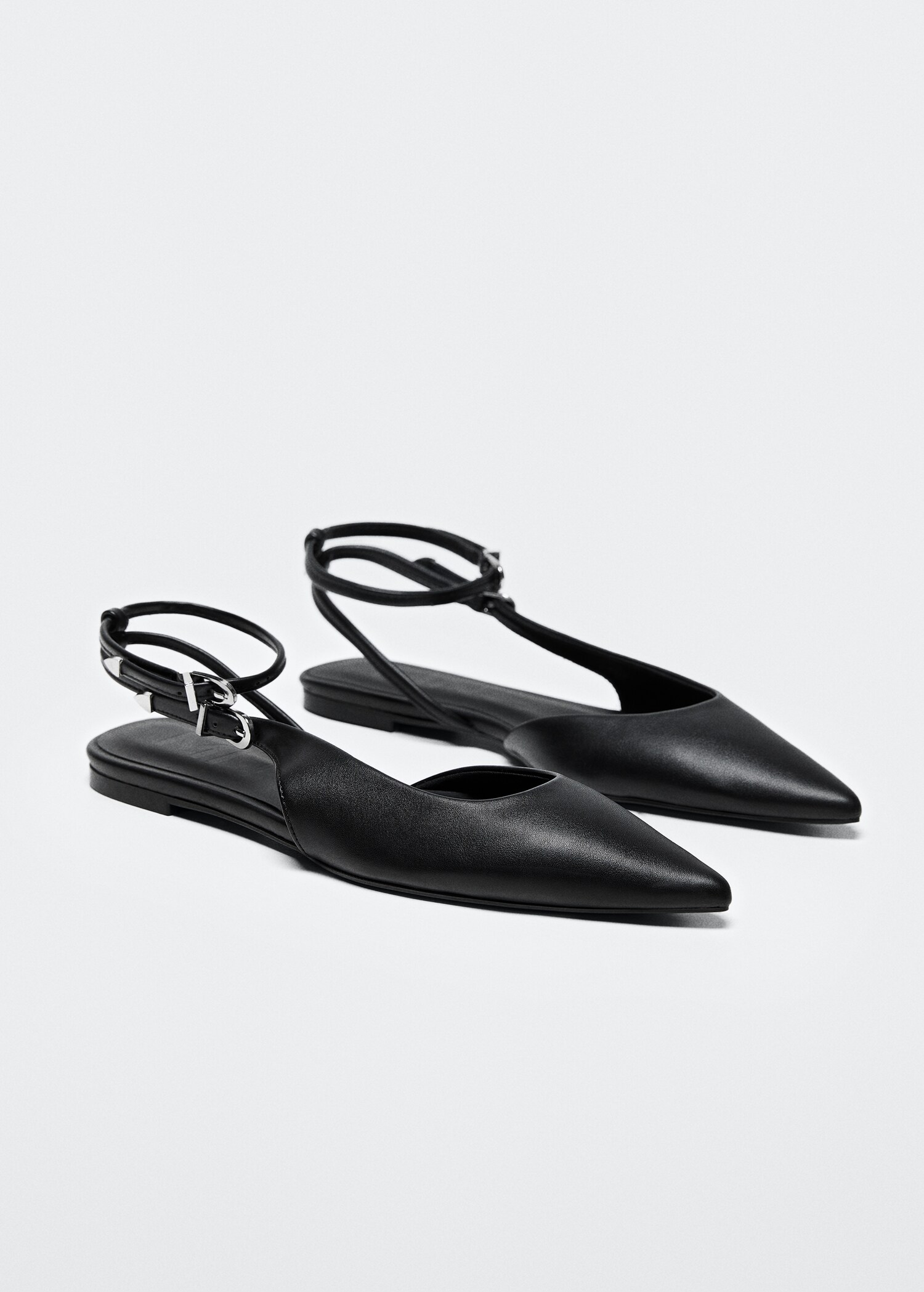 Ankle-cuff pointed toe shoes - Medium plane