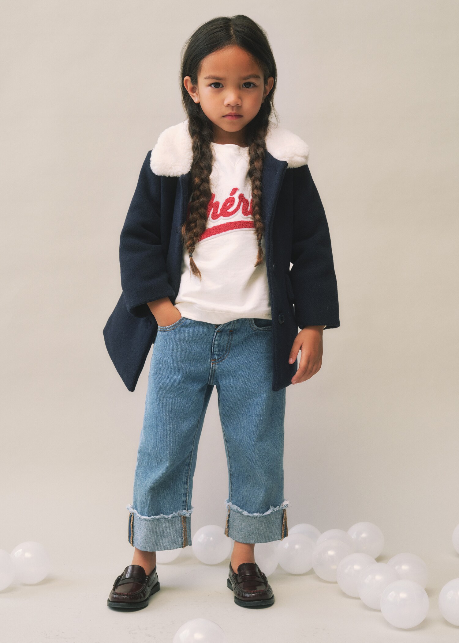 Turned-up straight jeans - Details of the article 5