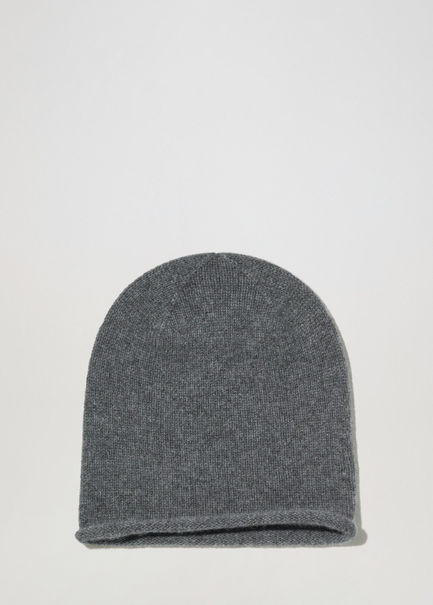 100% cashmere beanie - Article without model