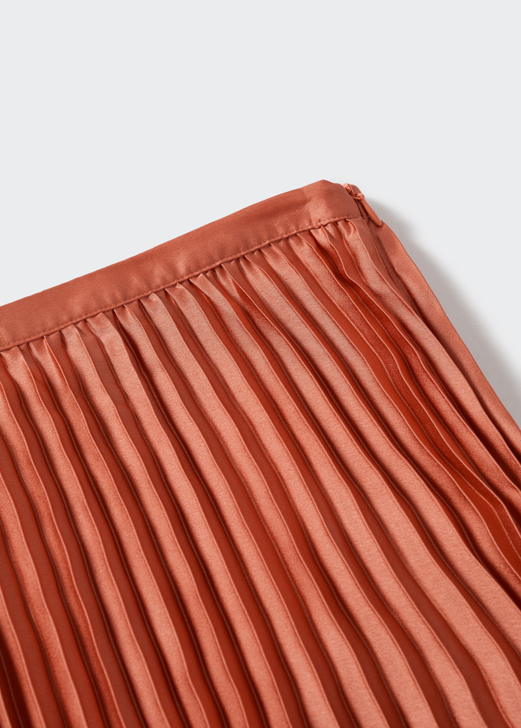 Satin pleated skirt - Details of the article 8