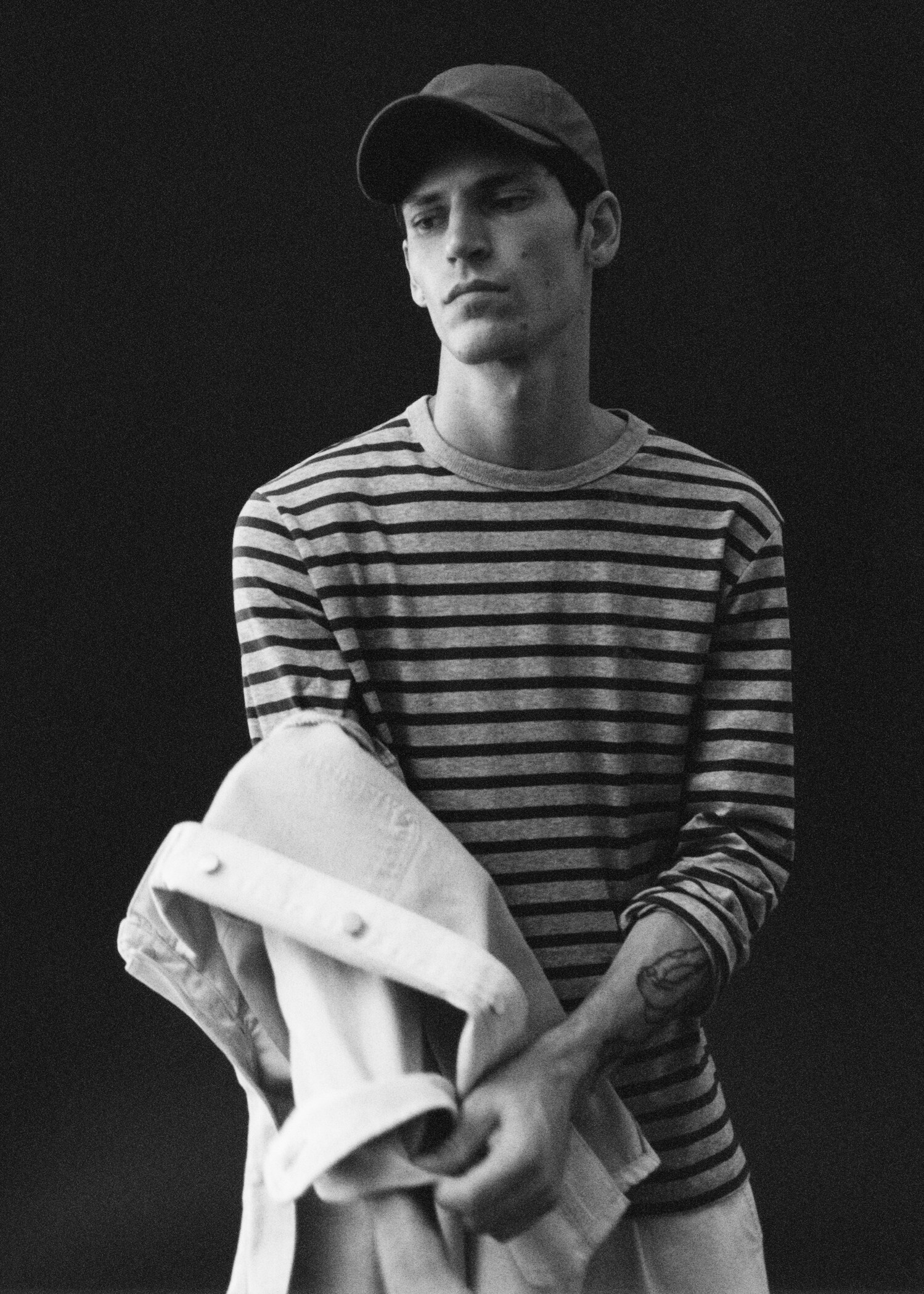 Striped long sleeves t-shirt - Details of the article 5