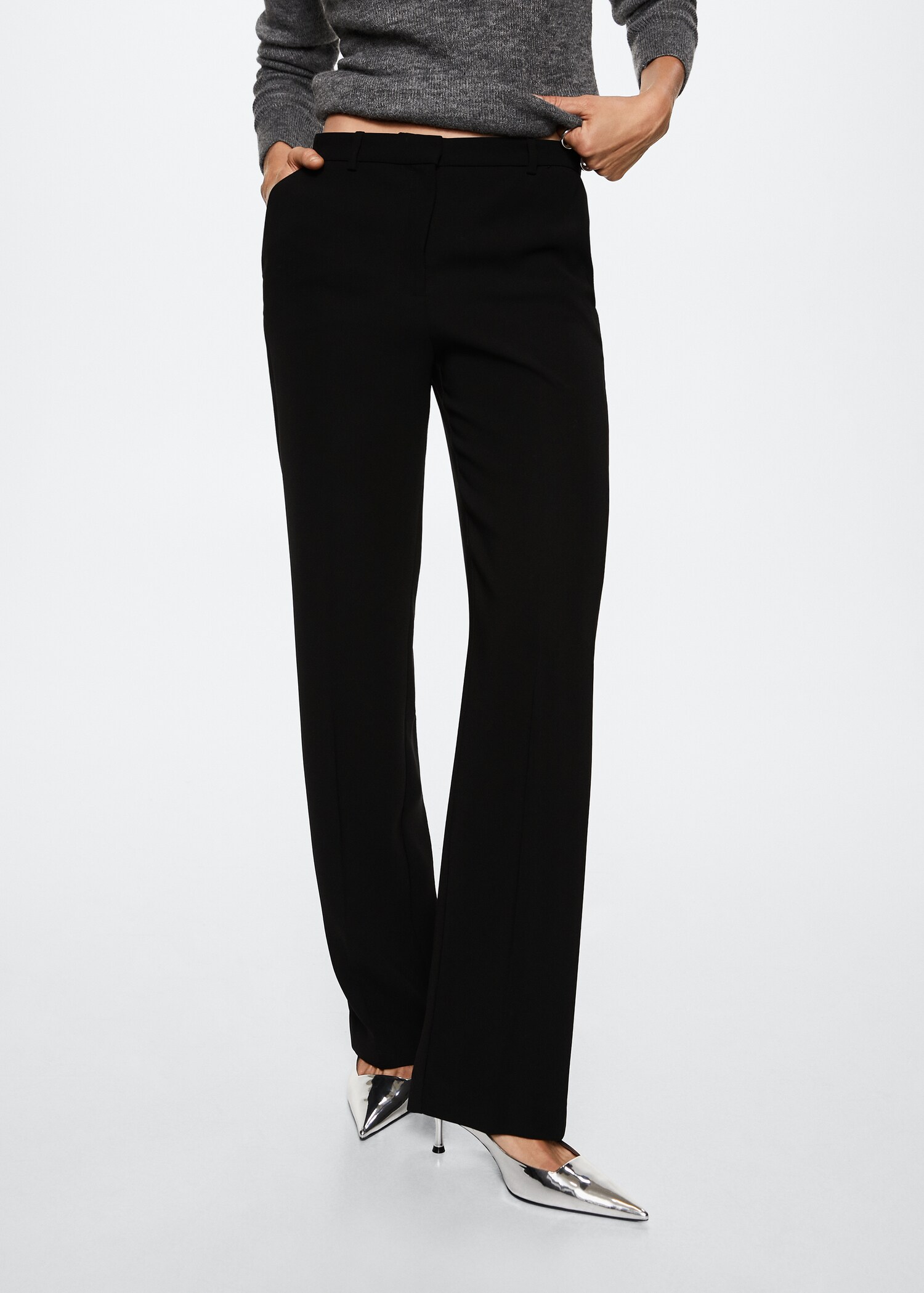 Pantalón recto traje - Plano medio