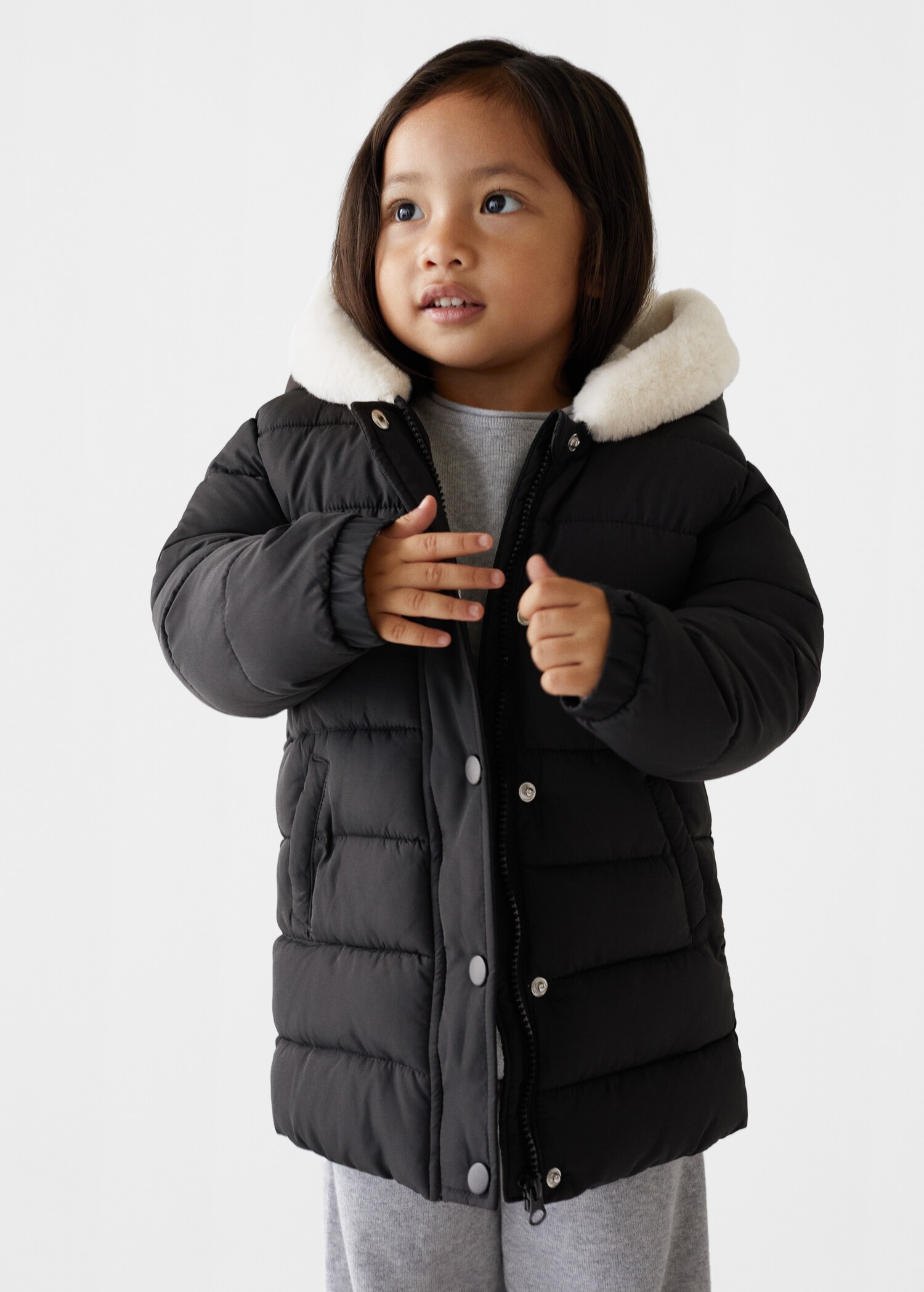 Faux-fur quilted coat - Details of the article 1