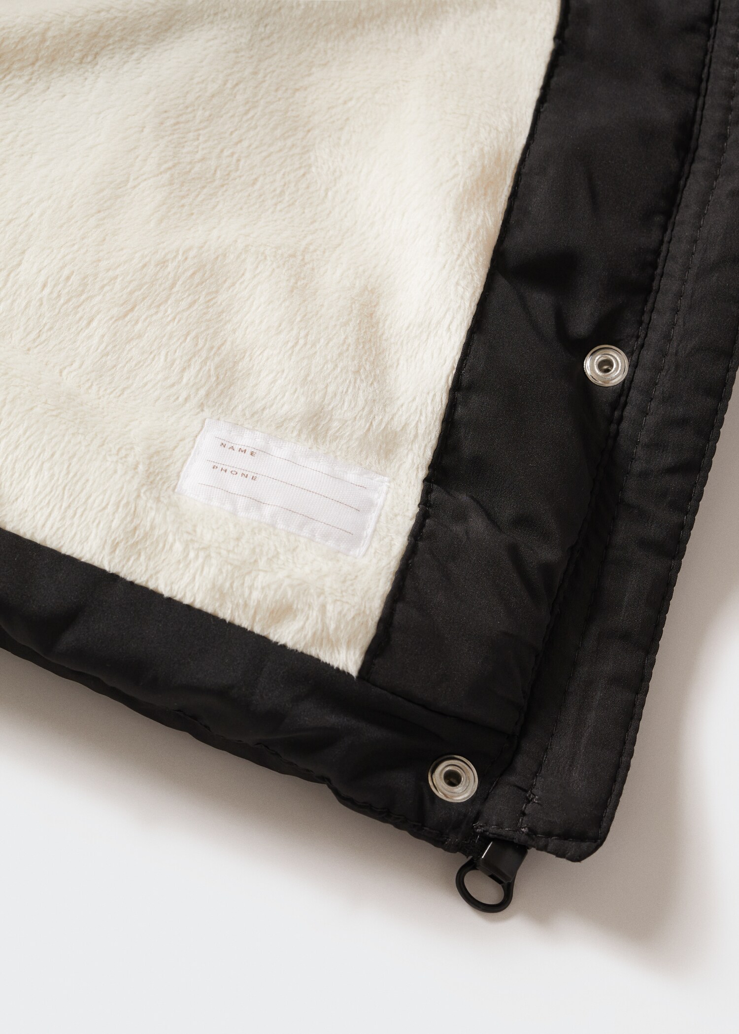 Faux-fur quilted coat - Details of the article 9