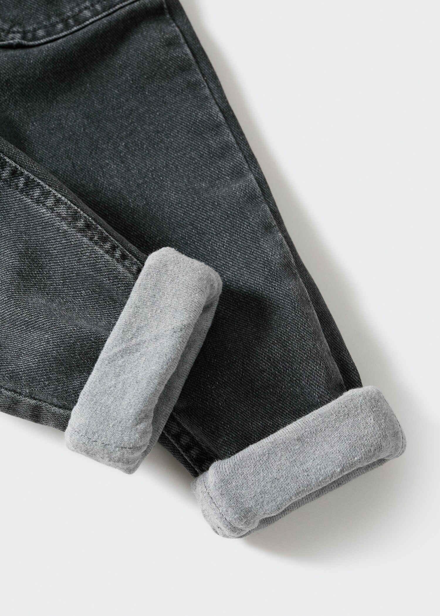 Gefütterte Jeans-Latzhose - Detail des Artikels 8