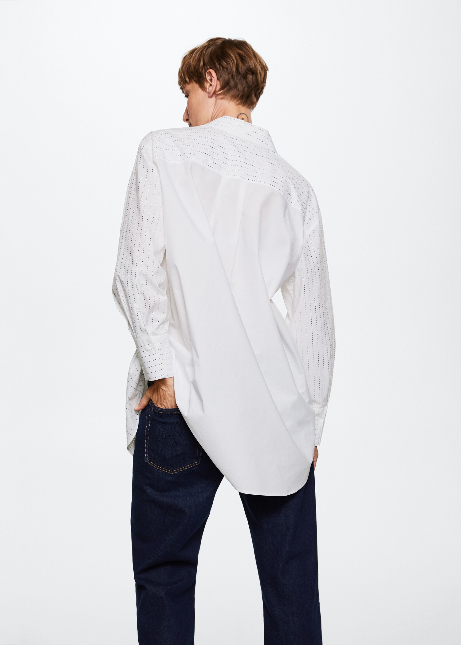 Skjorte i poplin med strass - Baksiden av artikkelen