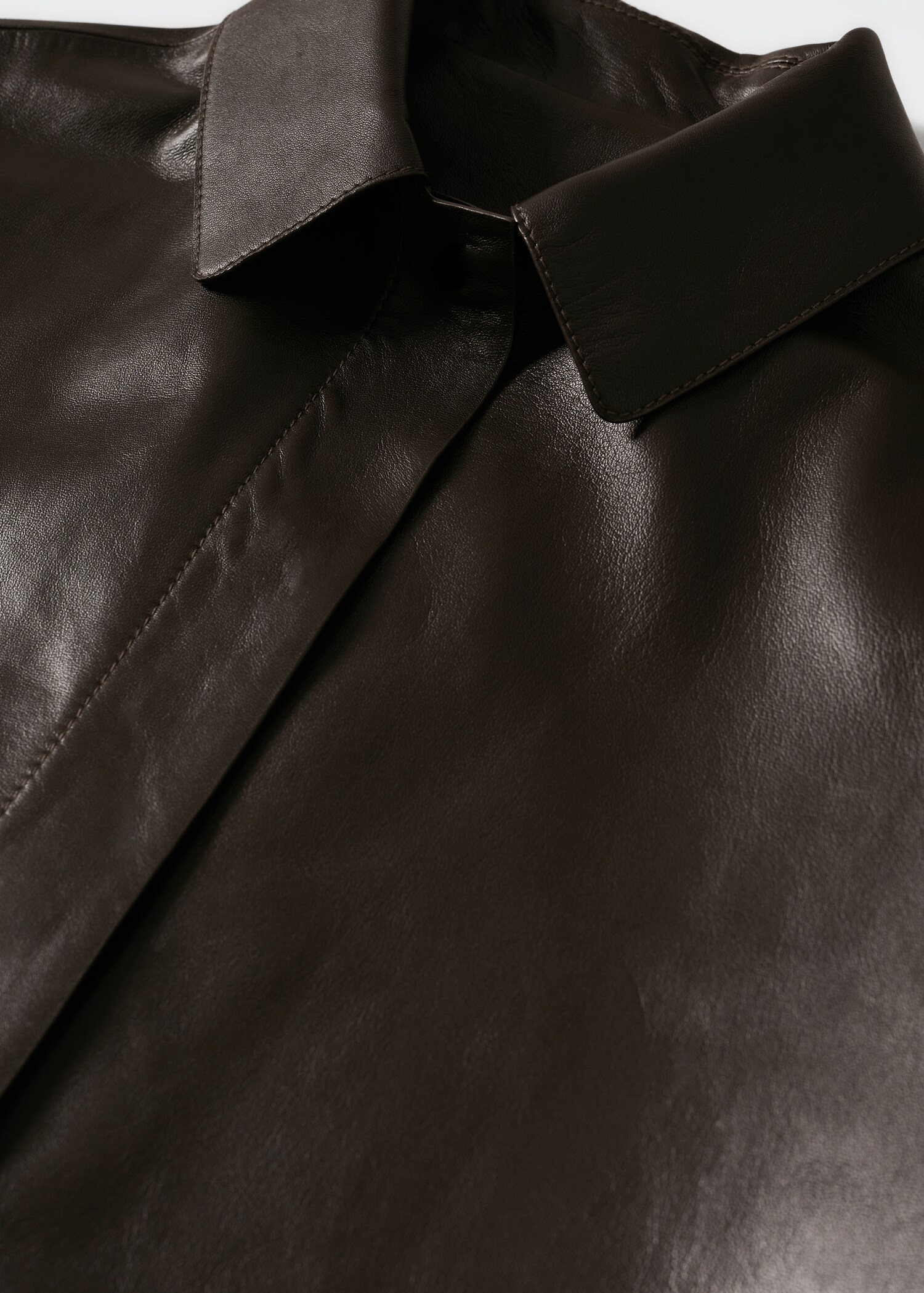 Oversize leather shirt - Details of the article 8