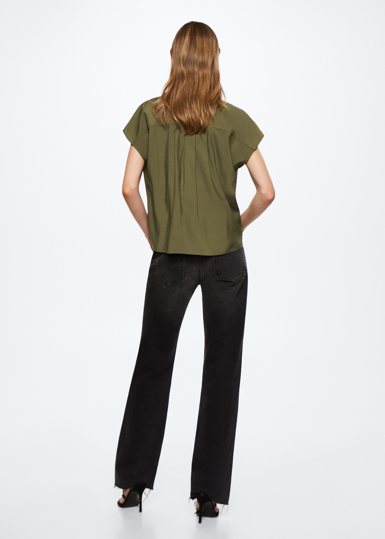 Pocket flowy shirt - Reverse of the article