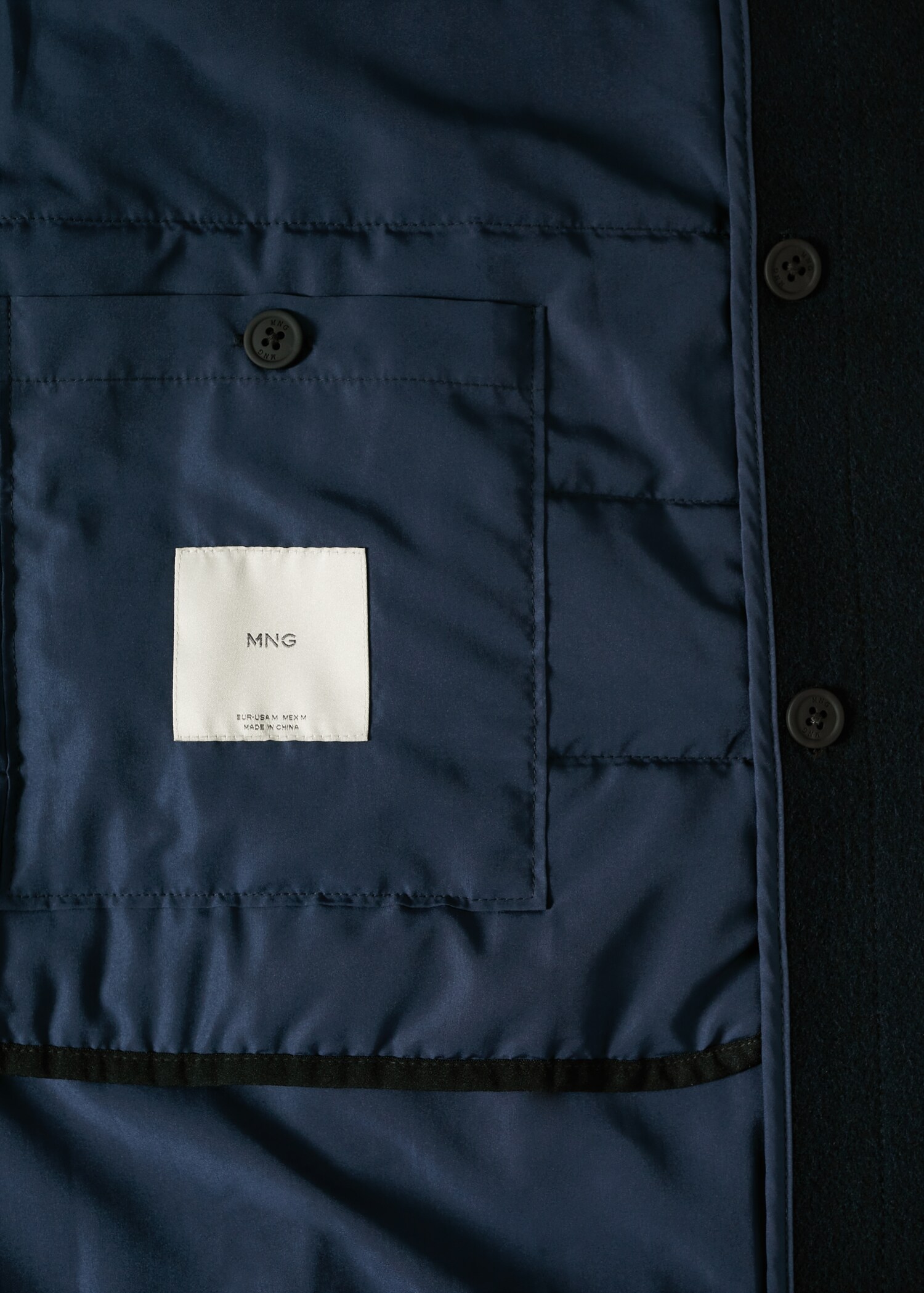 Wool funnel neck coat - Details of the article 8