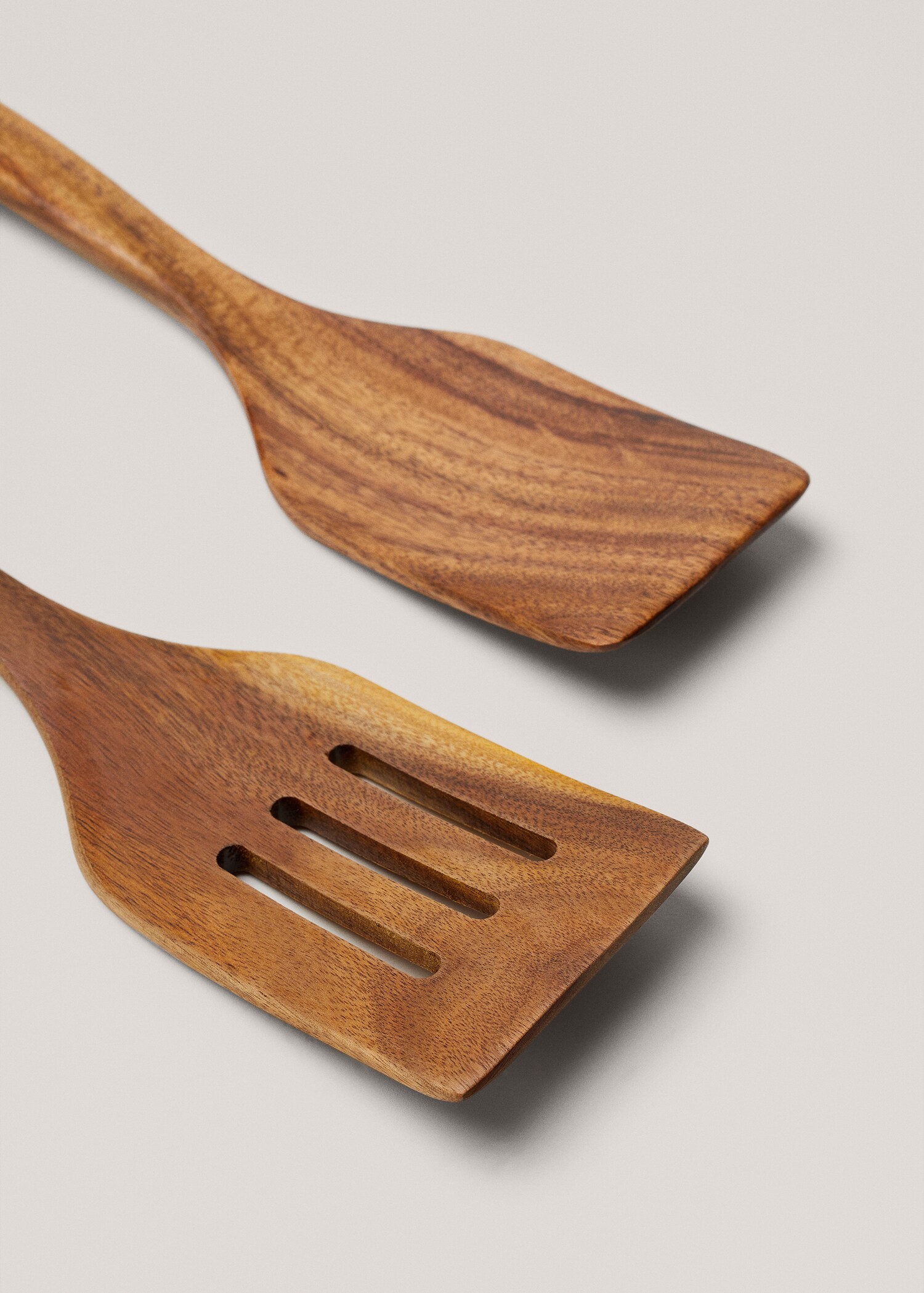 Acacia wood spatula and spoon  - Details of the article 2