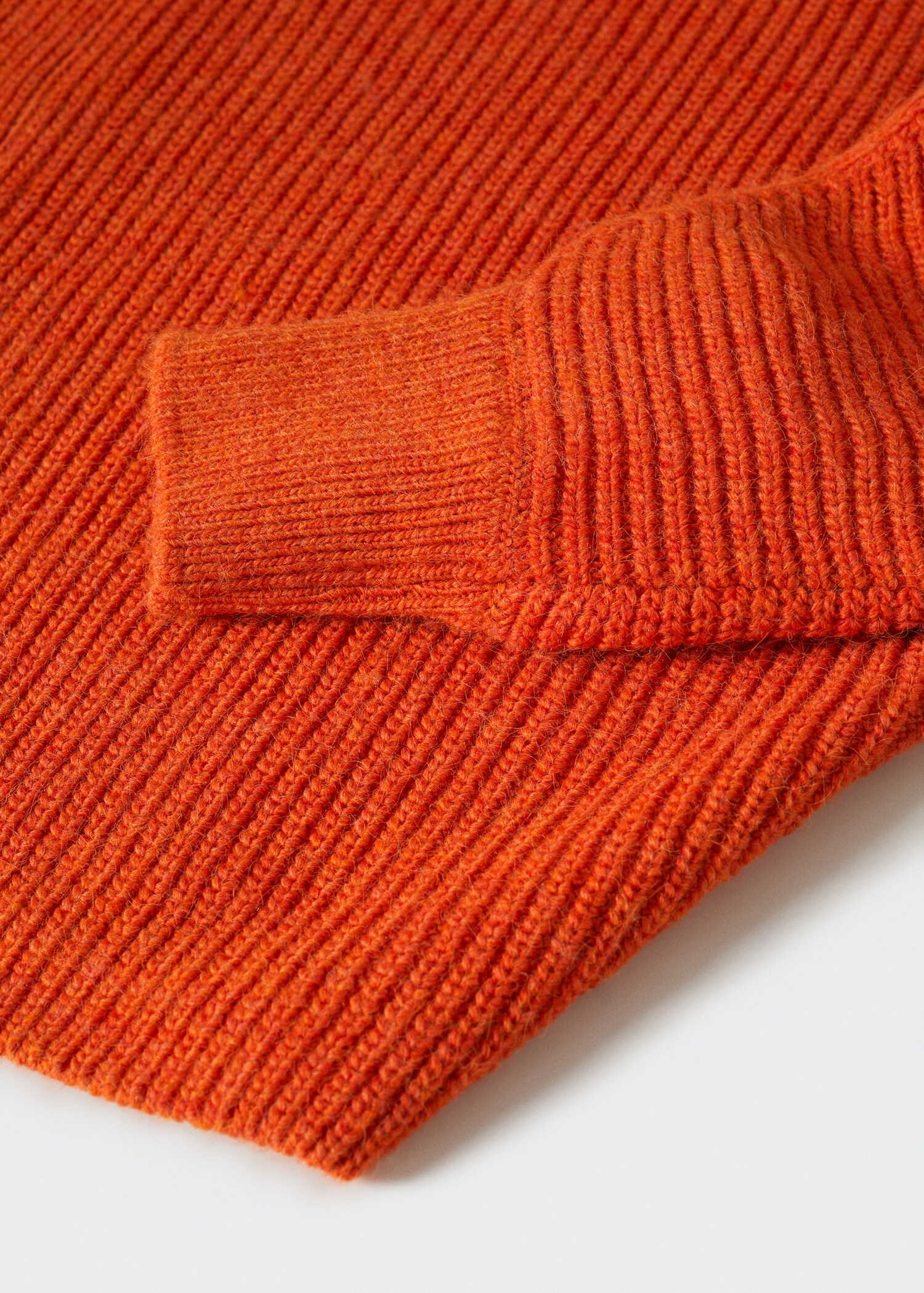 Chunky-knit sweater - Details of the article 8