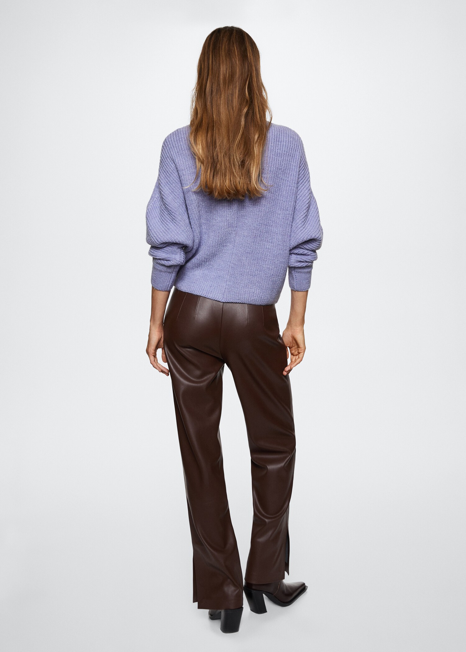 Chunky-knit sweater - Reverse of the article