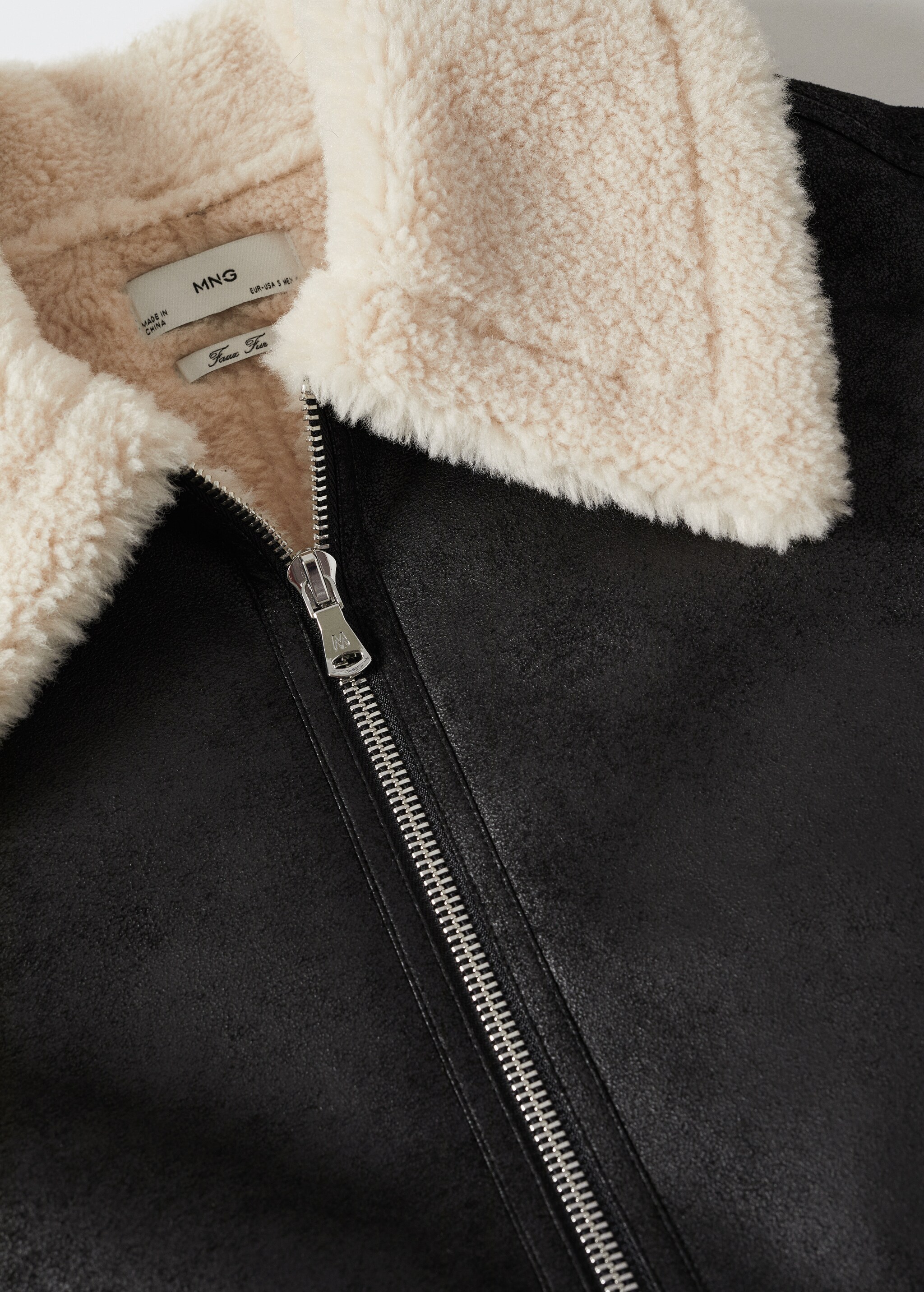 Shearling collar jacket - Details of the article 8