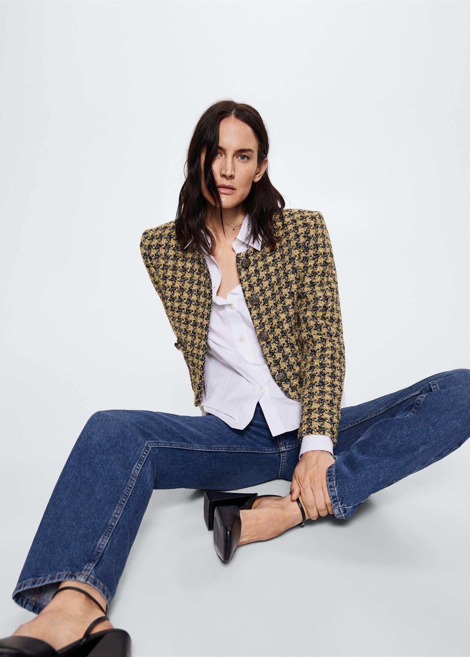 Tweed jacket with jewel buttons - Details of the article 2