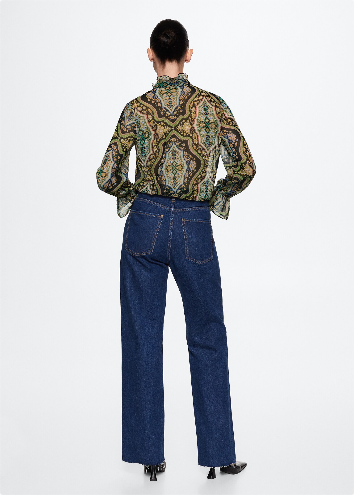 Blusa fluida estampada - Verso do artigo