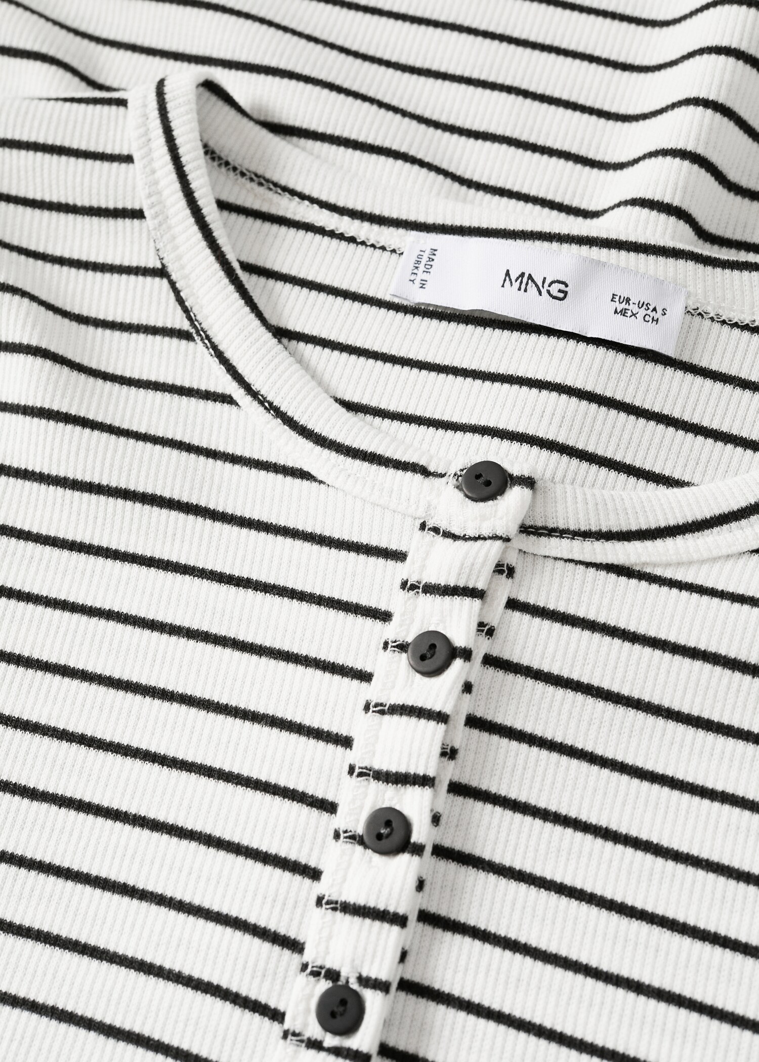 Buttoned striped T-shirt - Details of the article 8