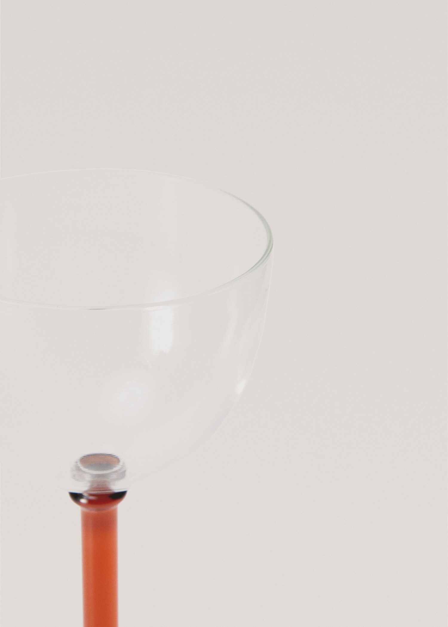 Glas  - Detail van het artikel 4