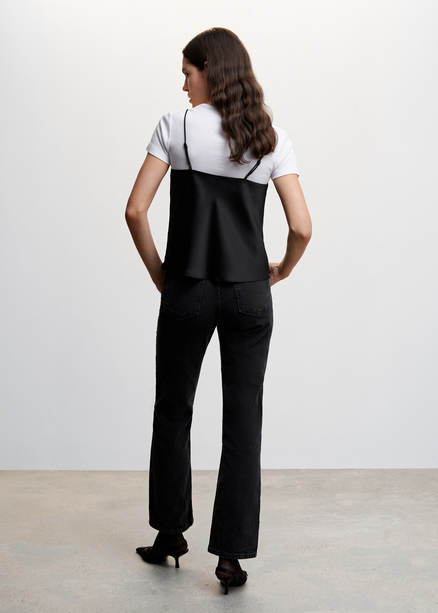 Satin top with straps - Reverse of the article