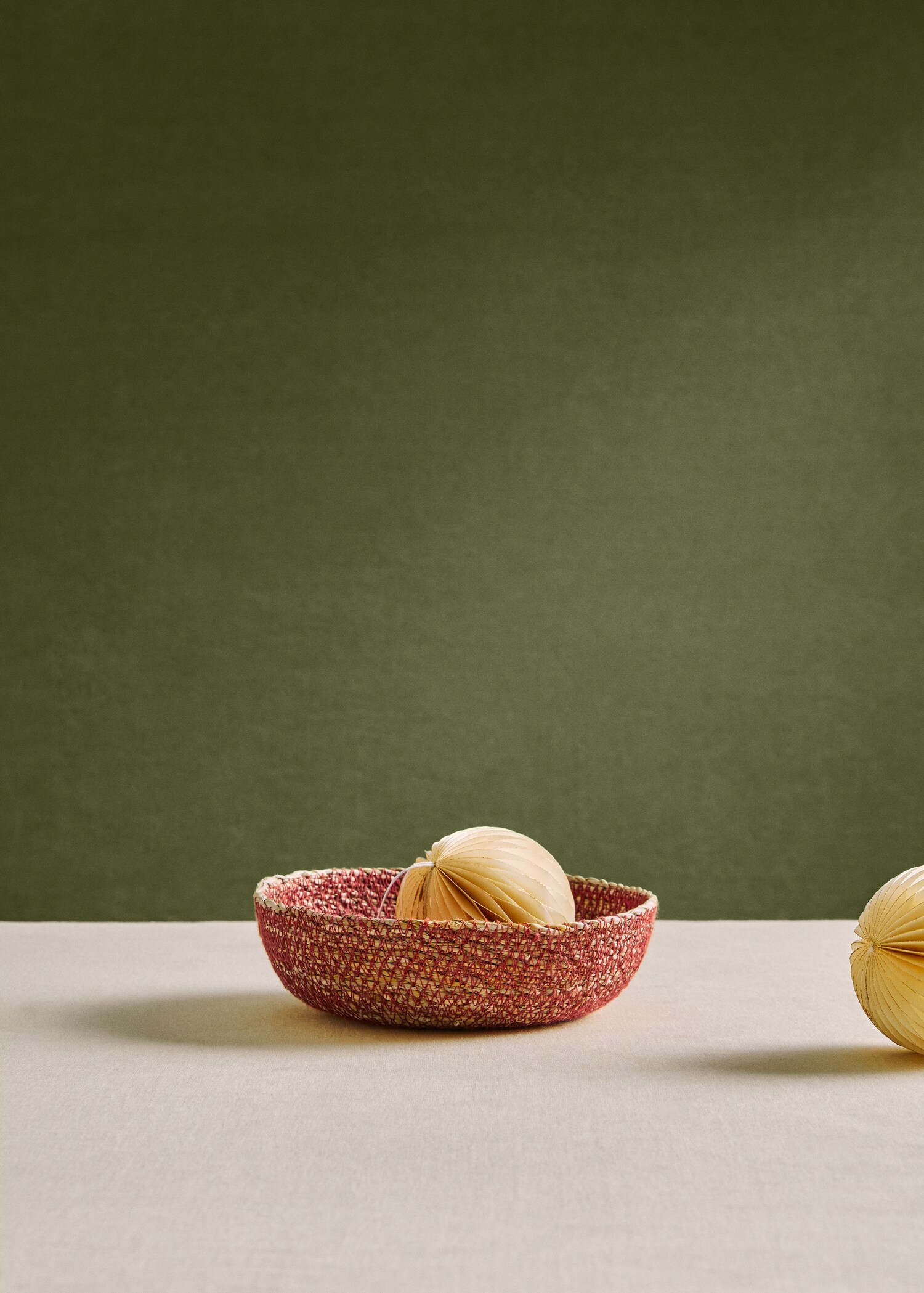 Round wicker bowl - Details of the article 7