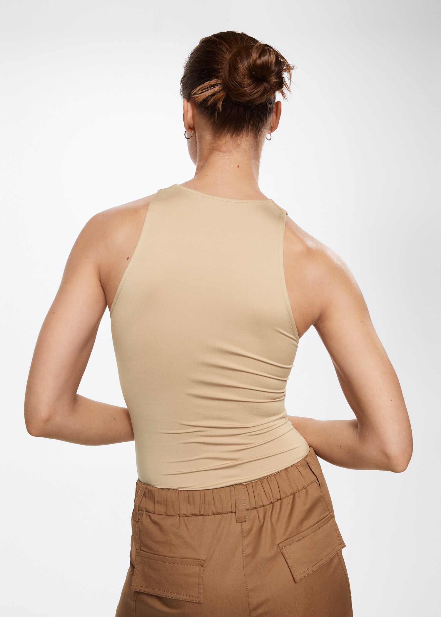 Halter neck body - Reverse of the article