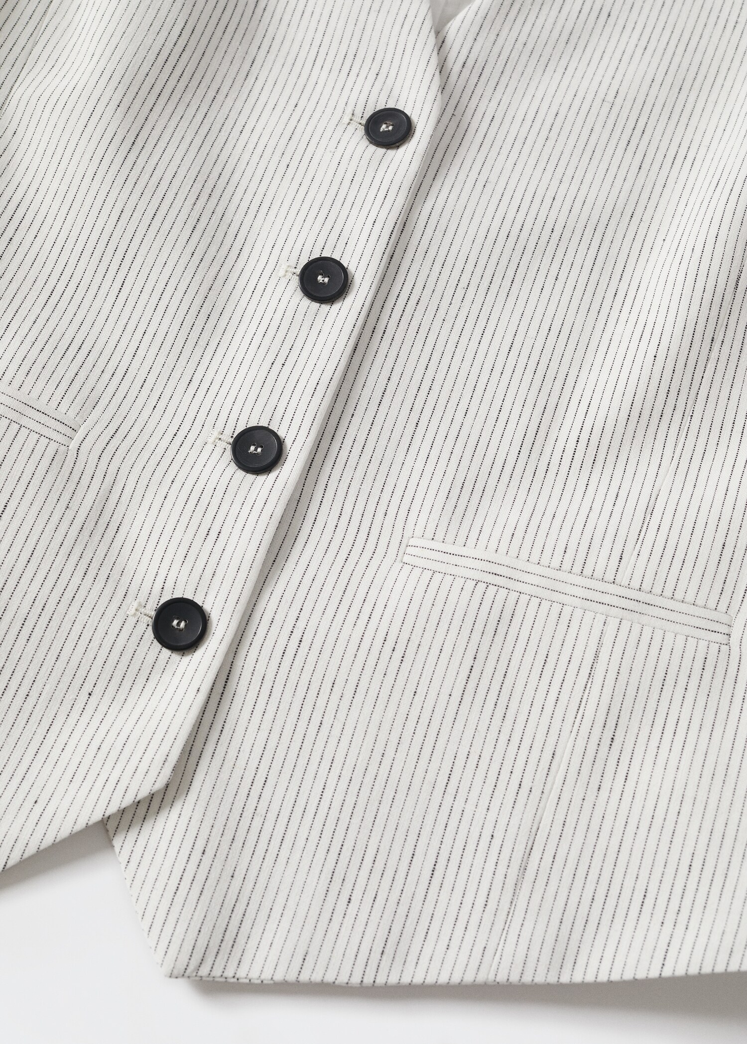 Pinstriped suit waistcoat - Details of the article 8