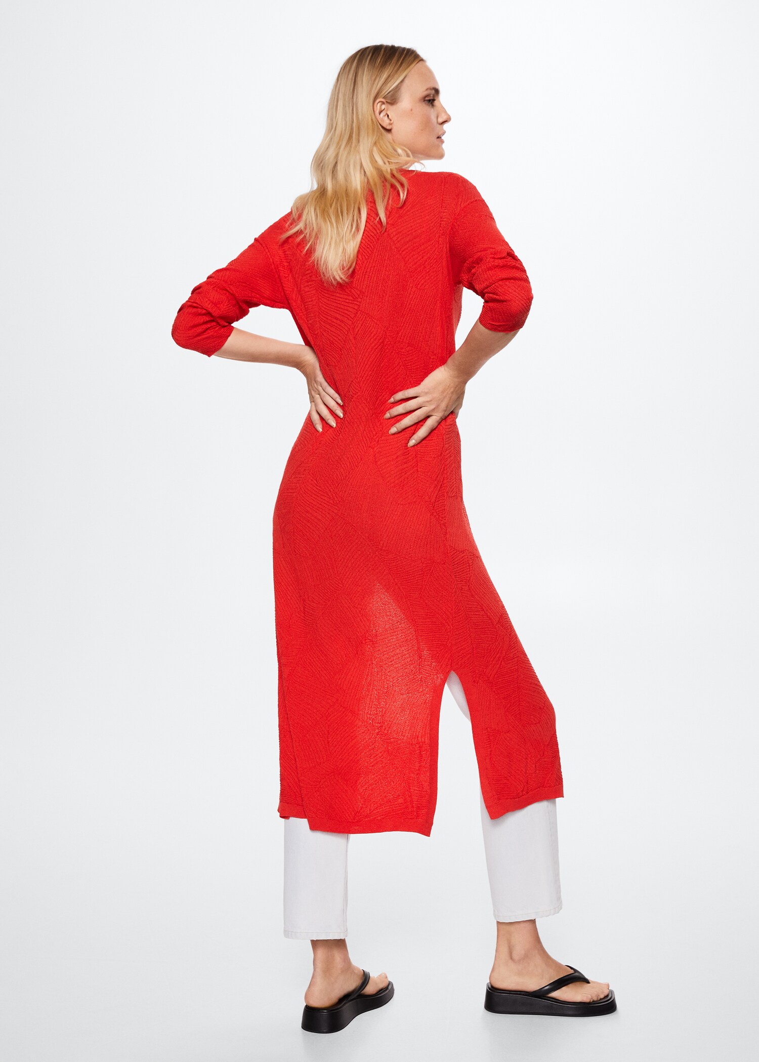 Textured long cardigan - Reverse of the article