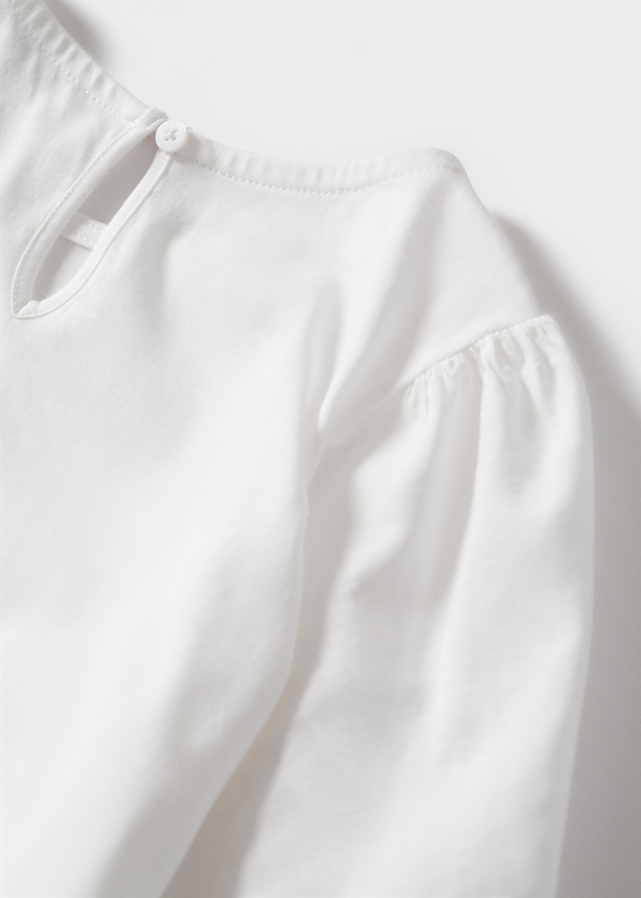 Puffed sleeves T-shirt - Details of the article 8