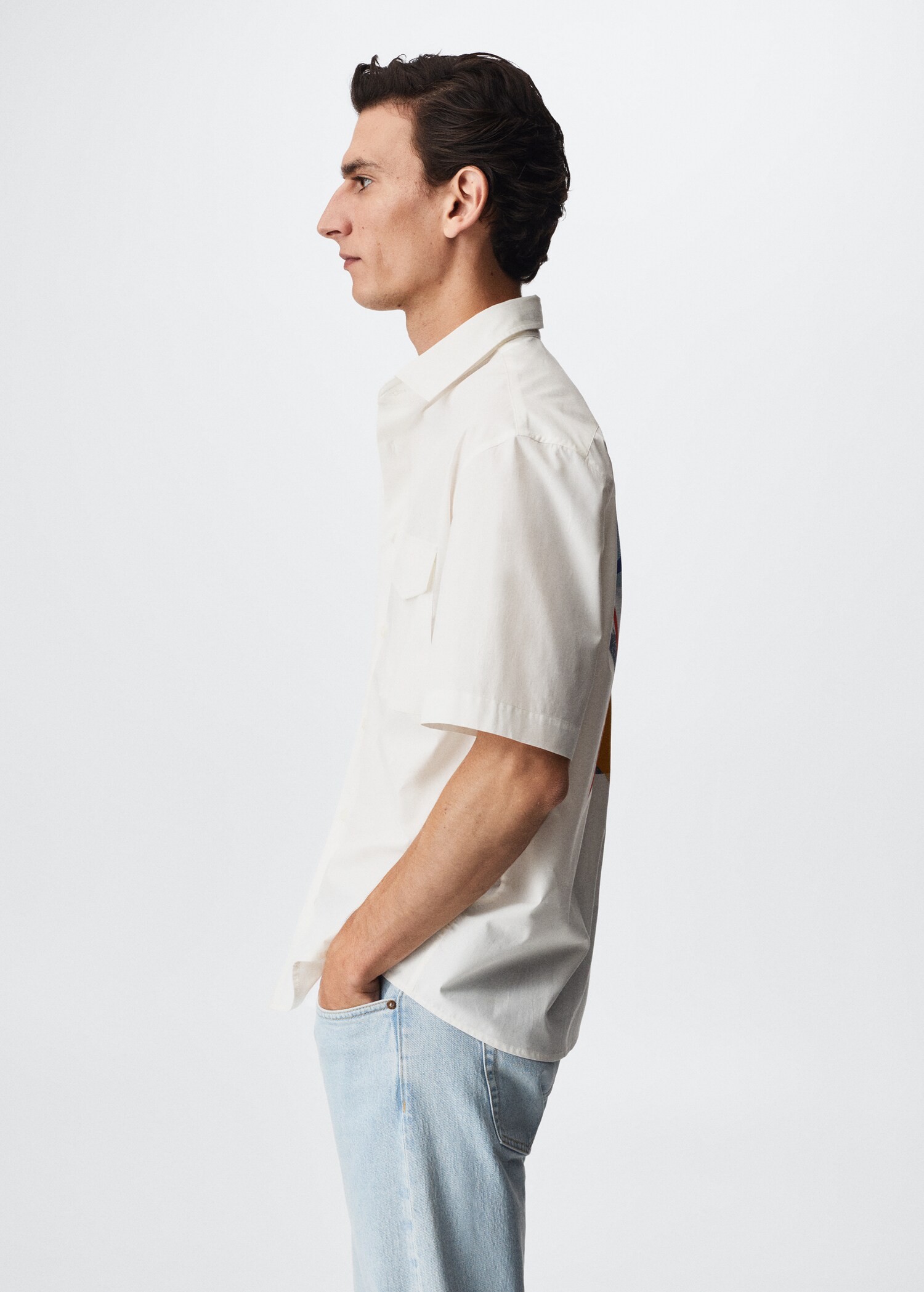 Printed short-sleeved shirt - Details of the article 2