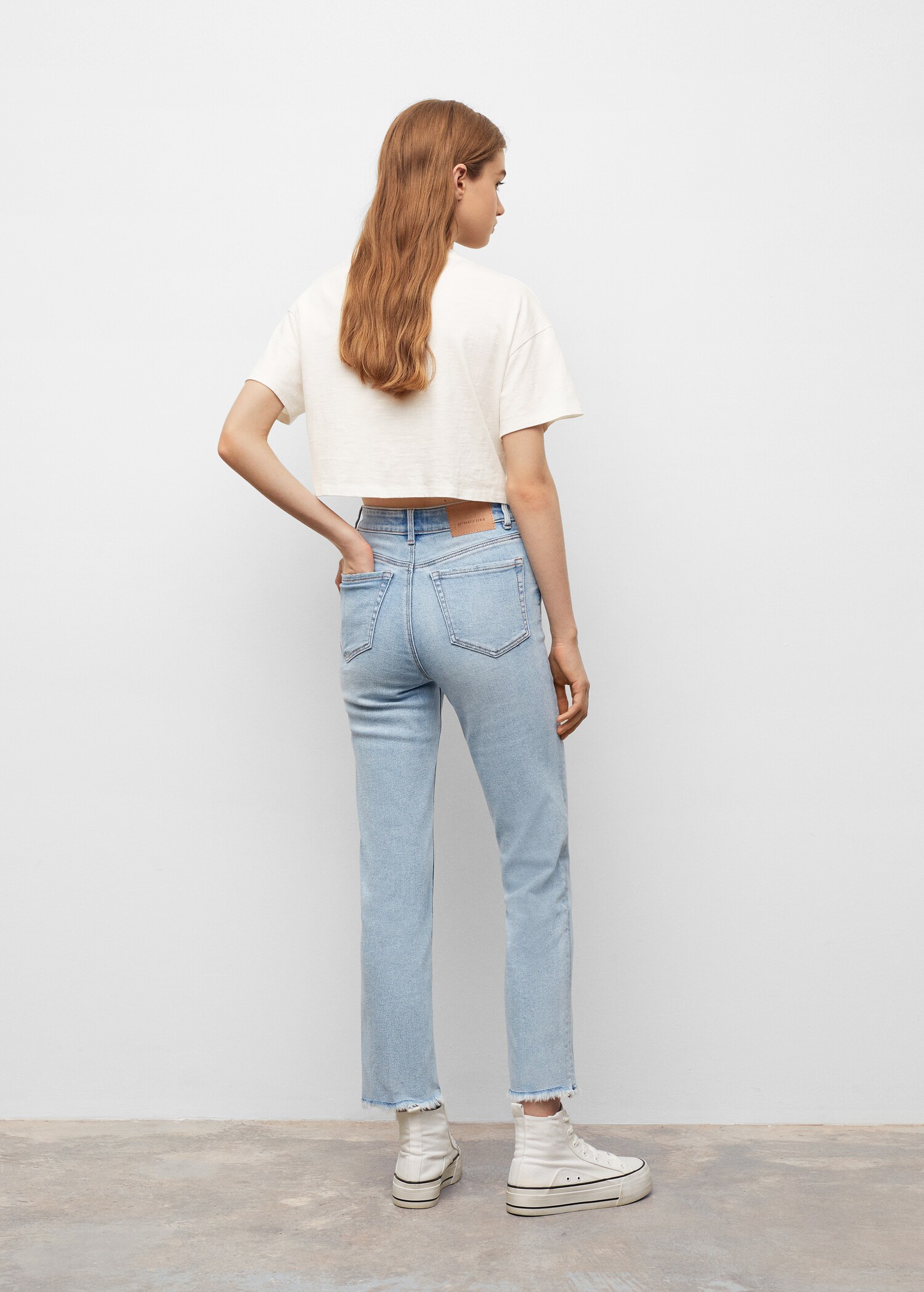 Slim-fit jeans   - Reverse of the article