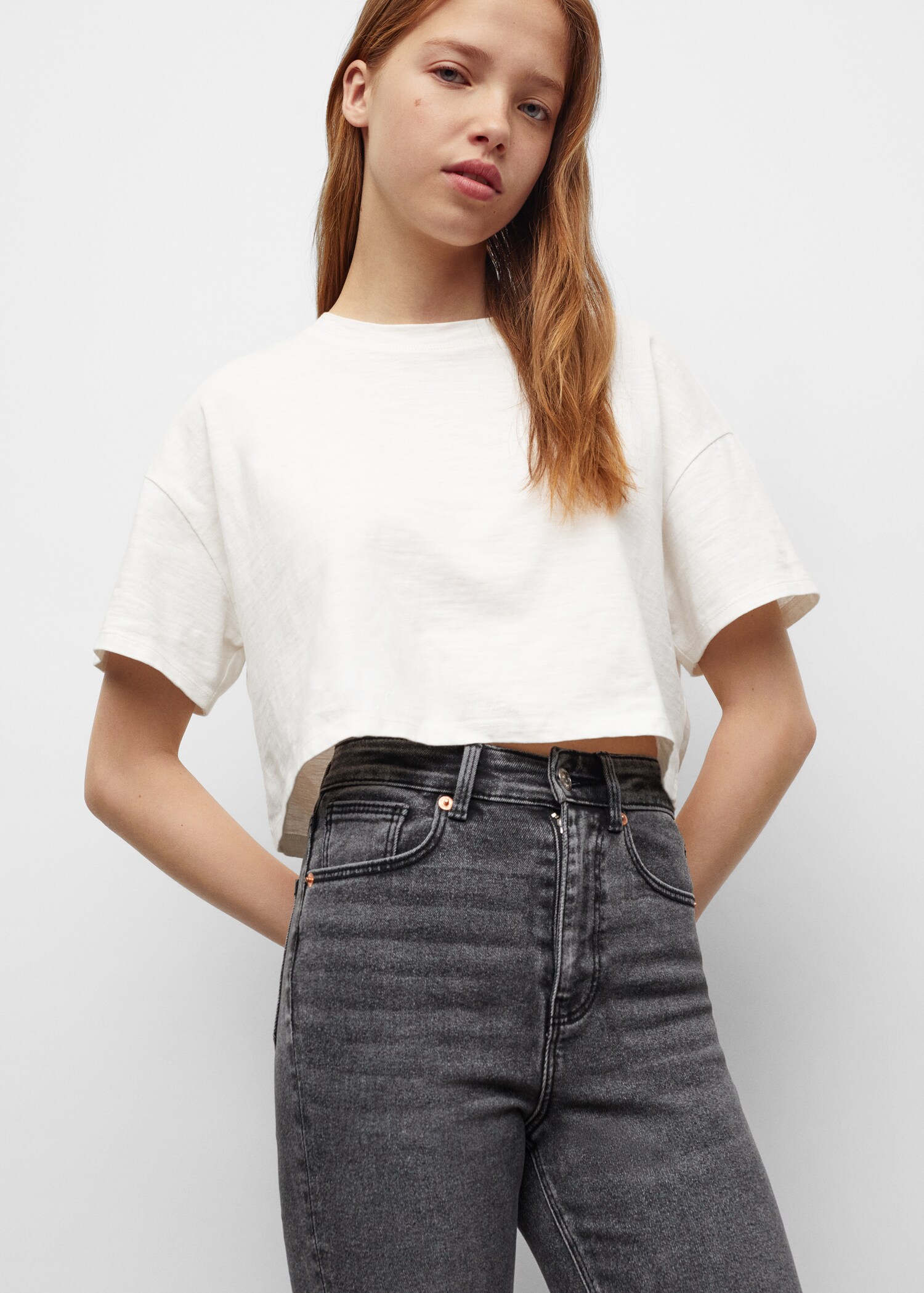 Slim-fit jeans   - Details of the article 2