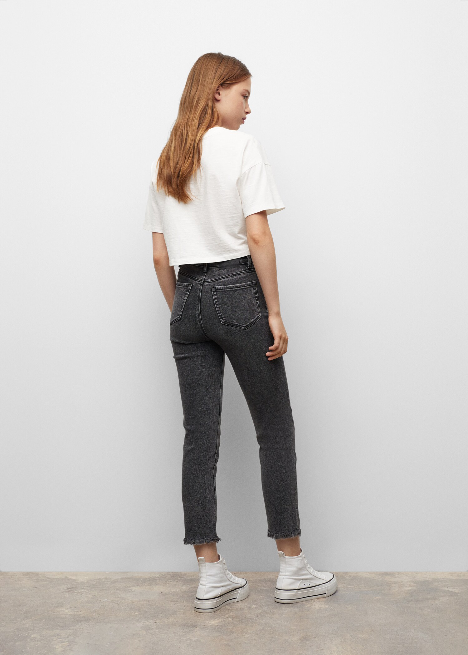 Slim-fit jeans   - Reverse of the article