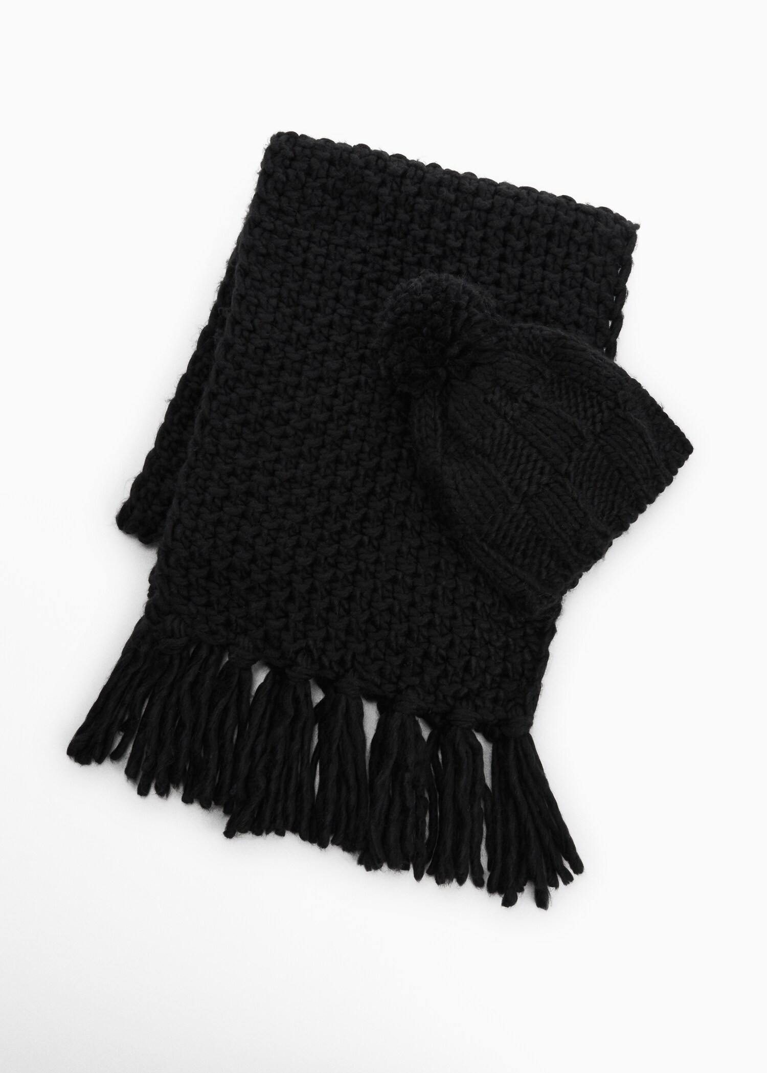 Knitted braided hat - Details of the article 6