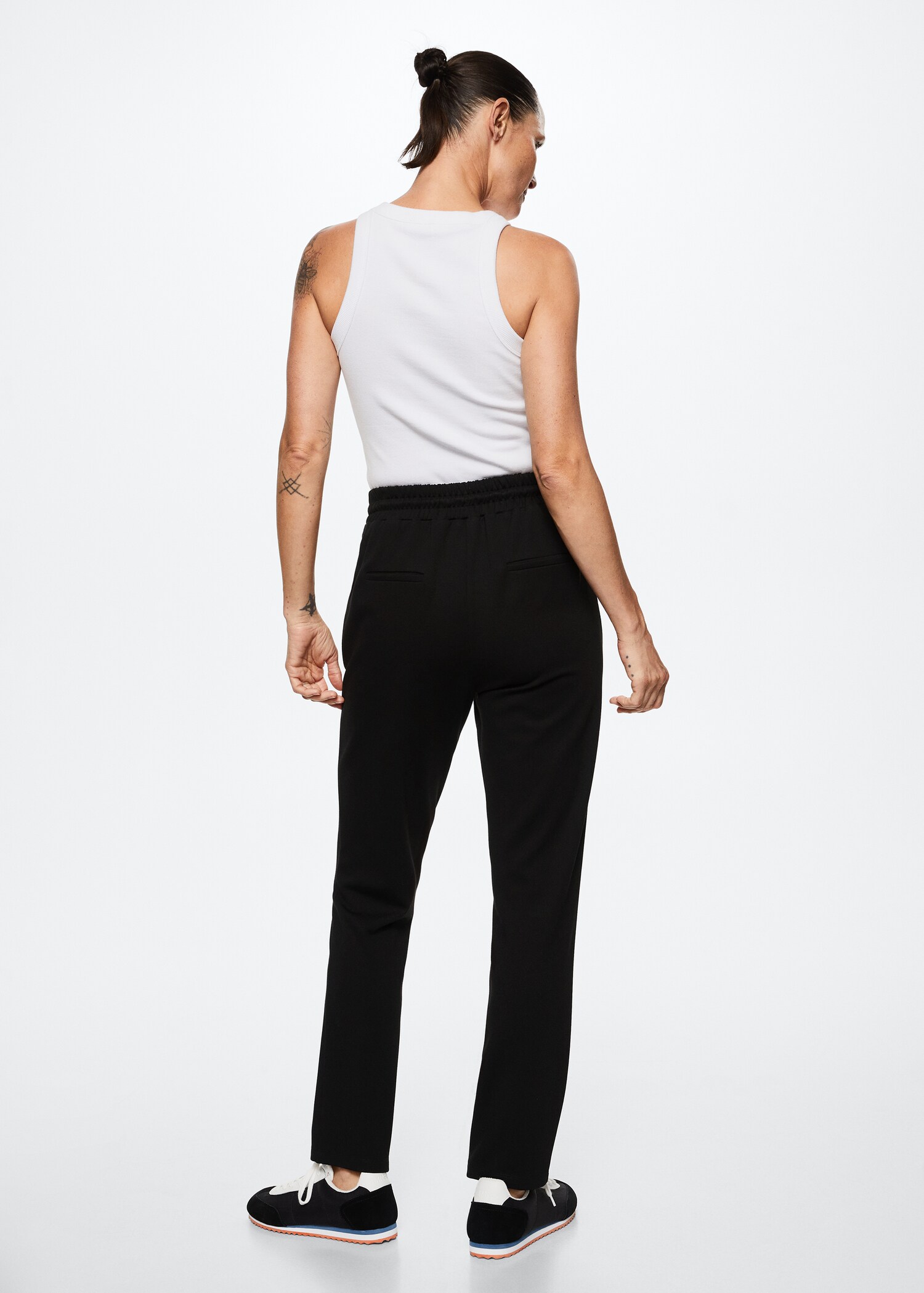 Pocket jogger trousers - Reverse of the article