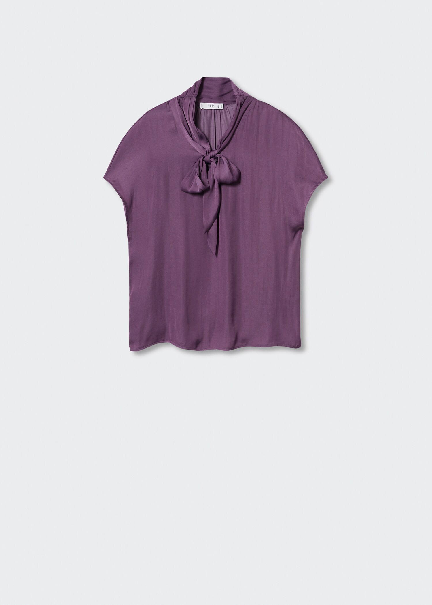 Blusa acetinada com laço - Artigo sem modelo