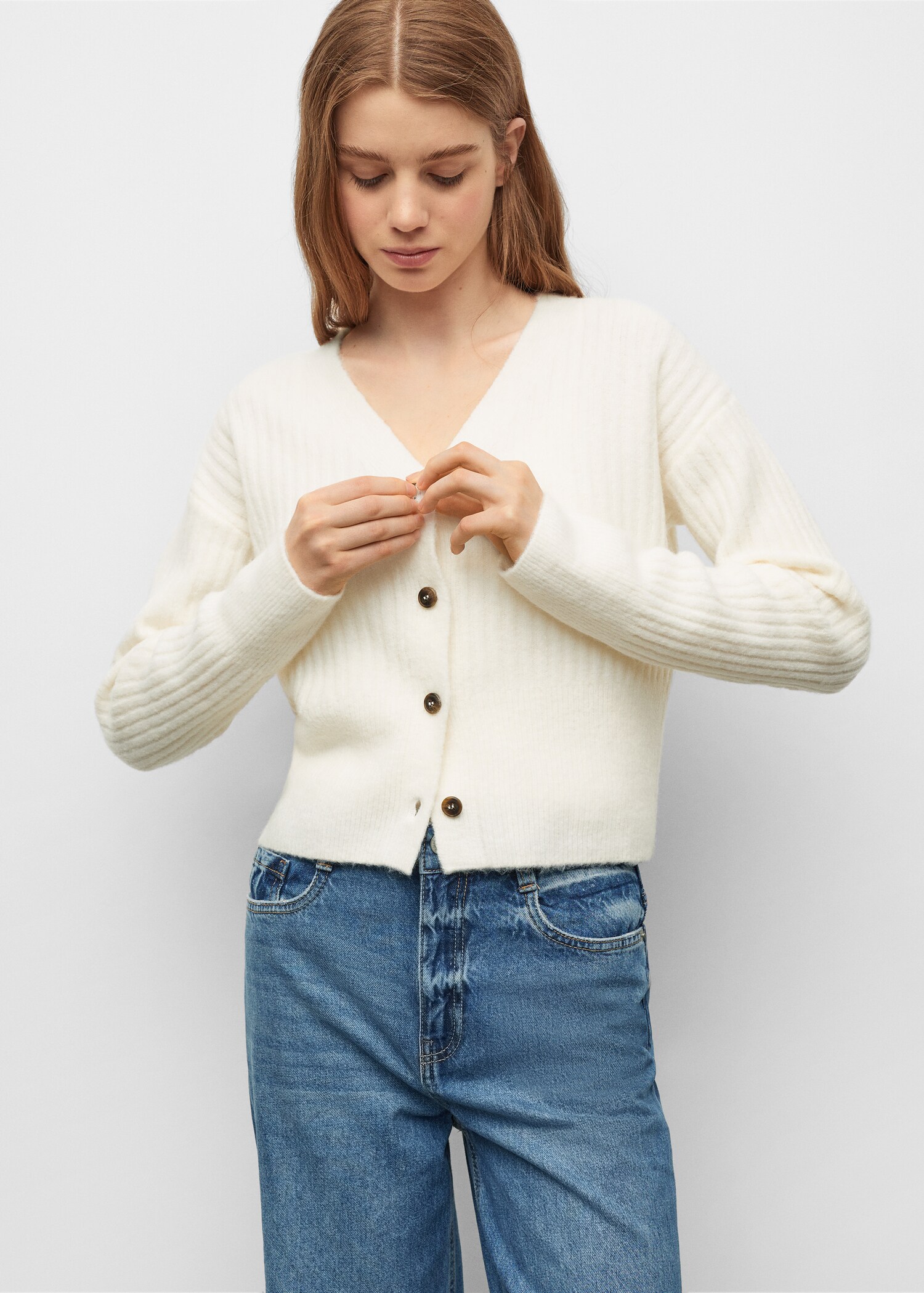 Chenille knitted cardigan - Medium plane
