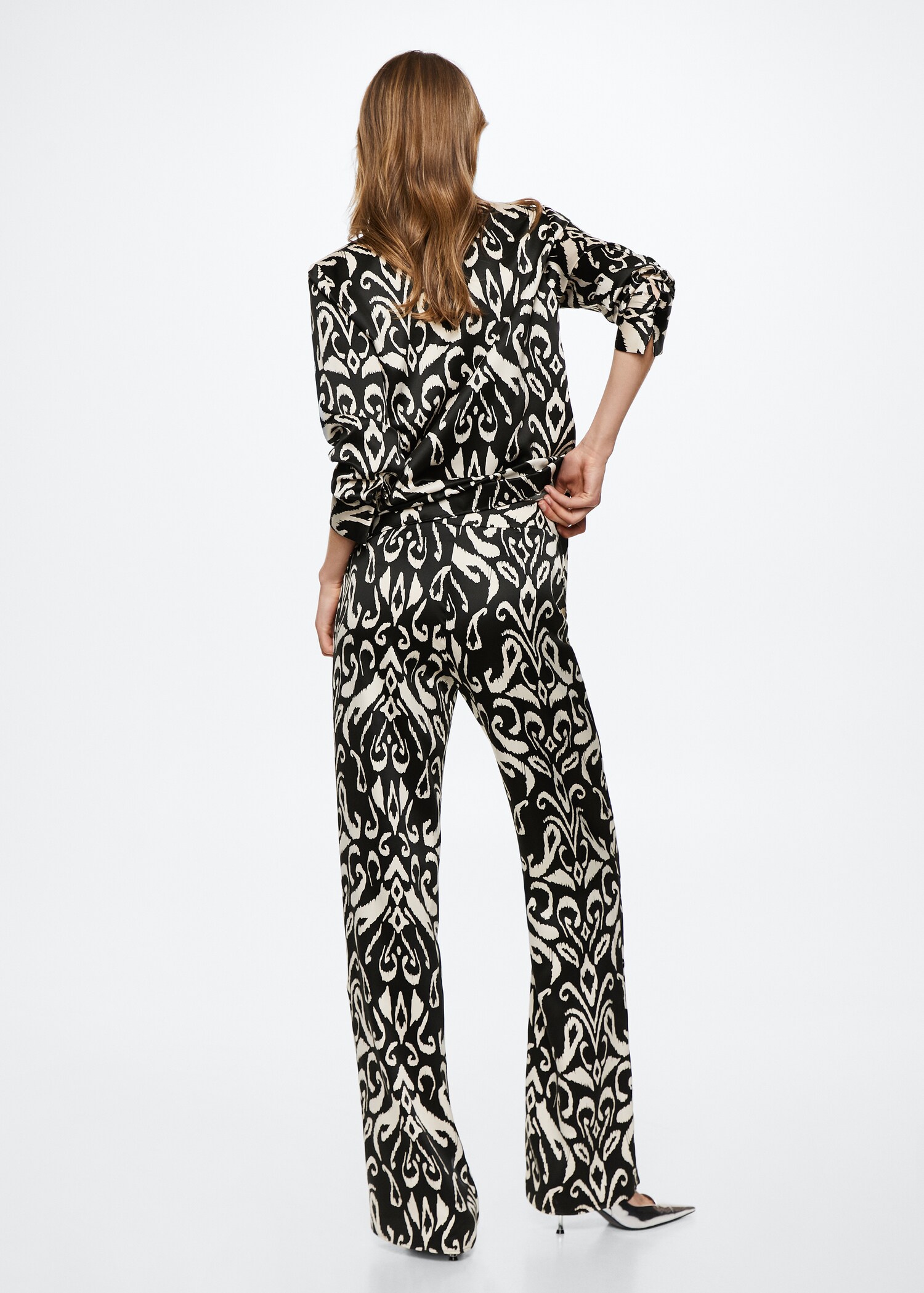 Satin printed trousers - Reverse of the article