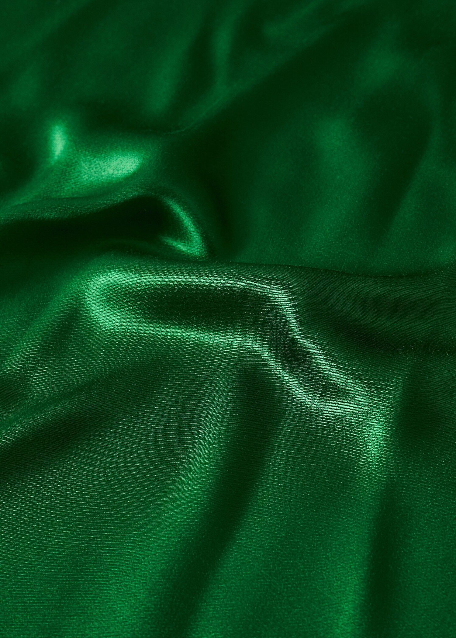 Satin blouse with sleeve slit - Details of the article 8