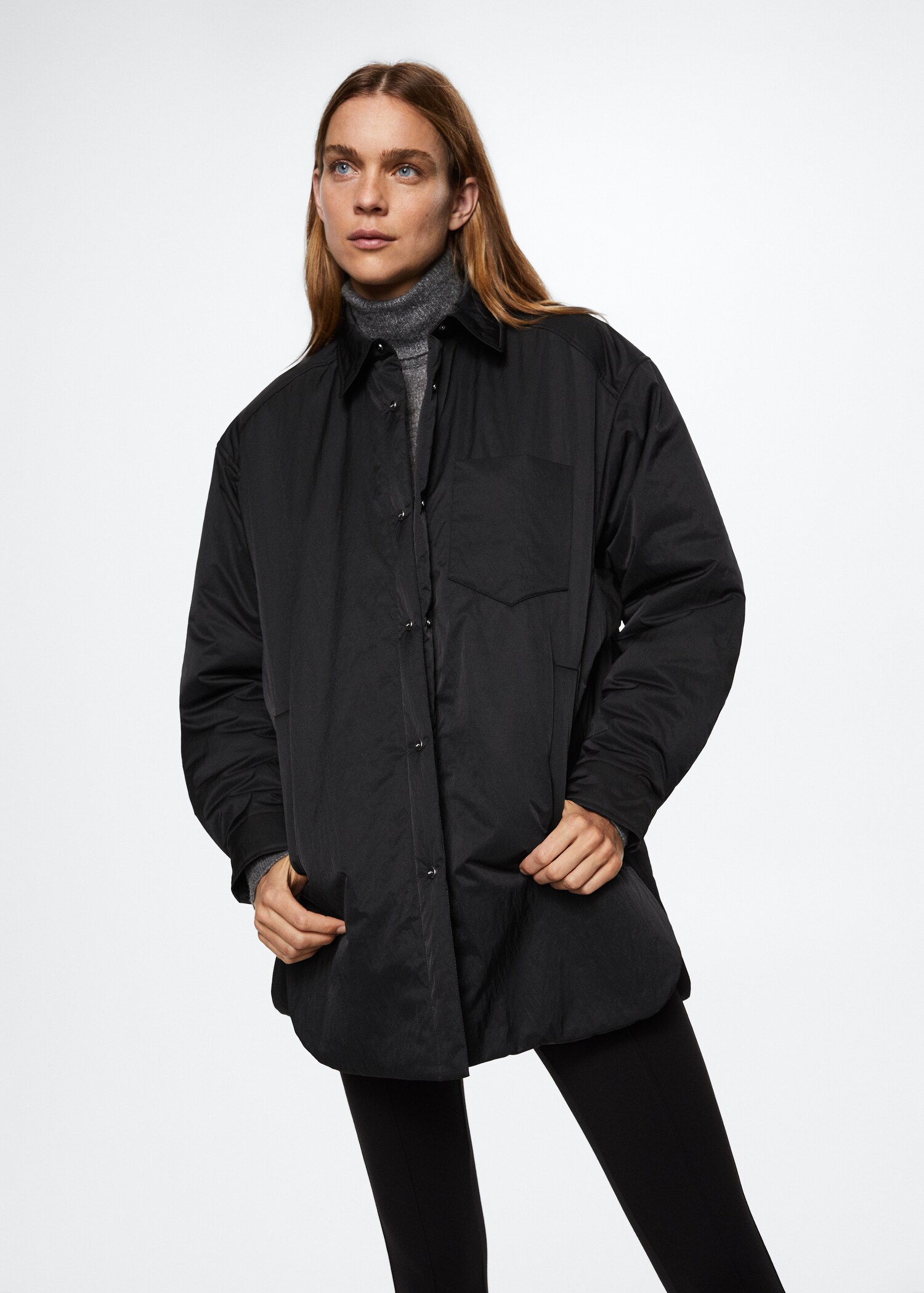 Veste matelassée oversize - Plan moyen