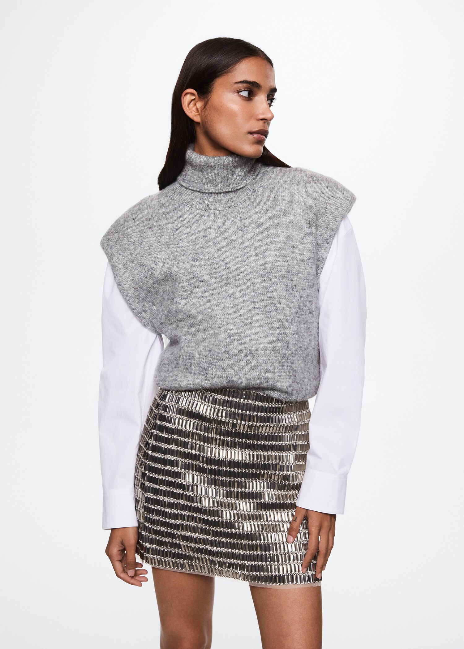 Turtleneck knitted vest  - Medium plane