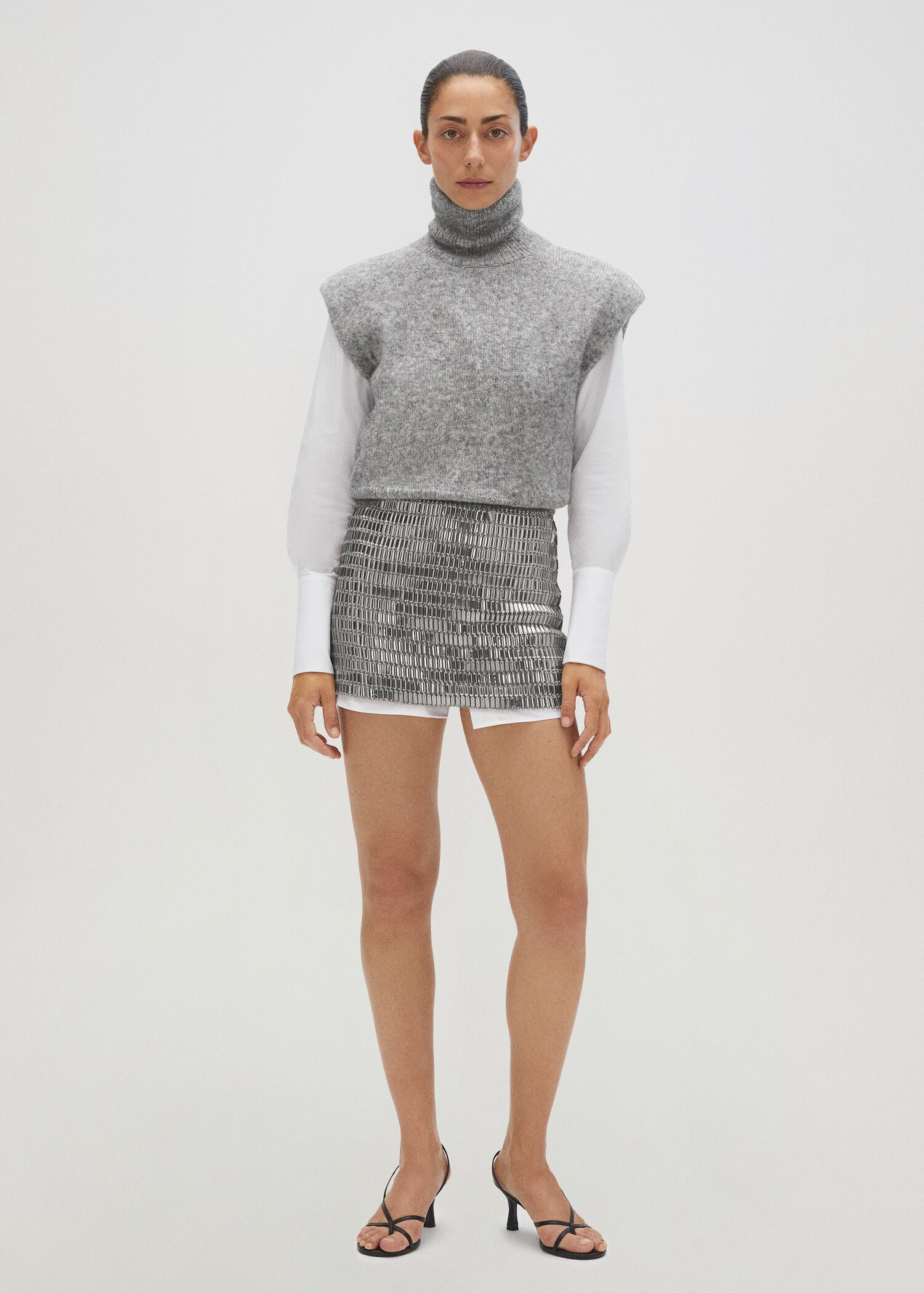 Turtleneck knitted vest  - Details of the article 7