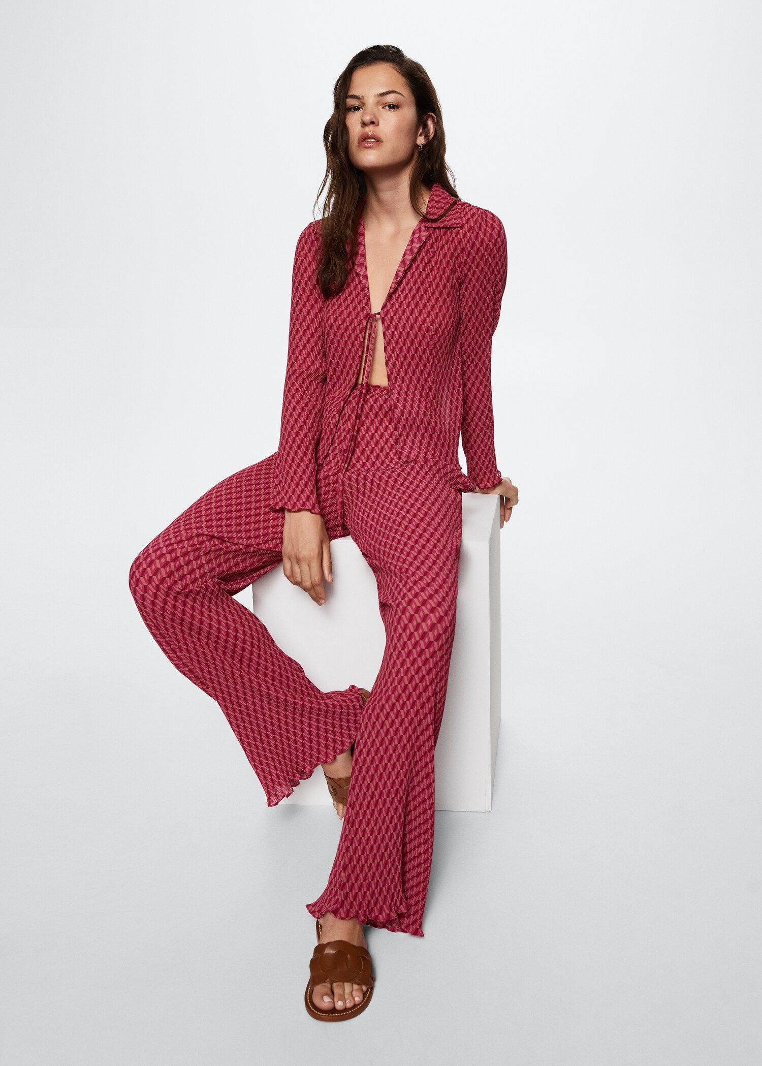 Straight textured trousers - Details of the article 1