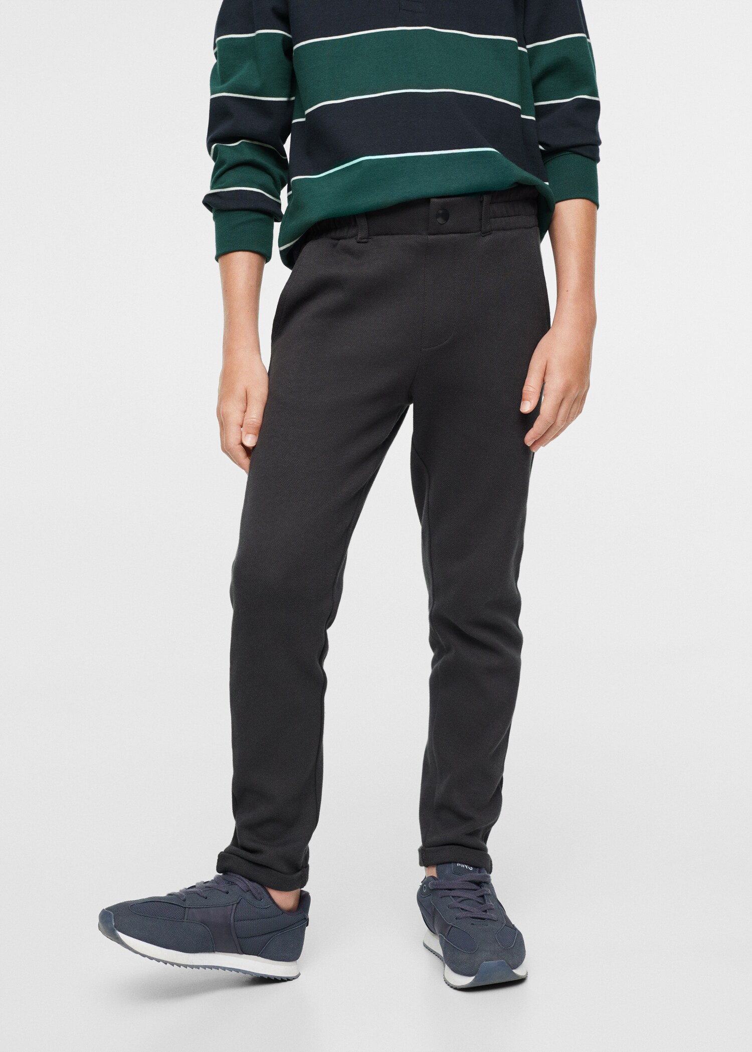 Straight trousers with elastic waist - Details of the article 1