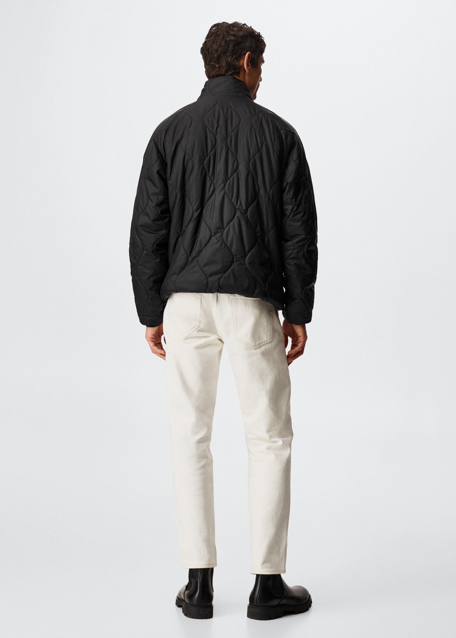 Water-repellent padded jacket - Reverse of the article