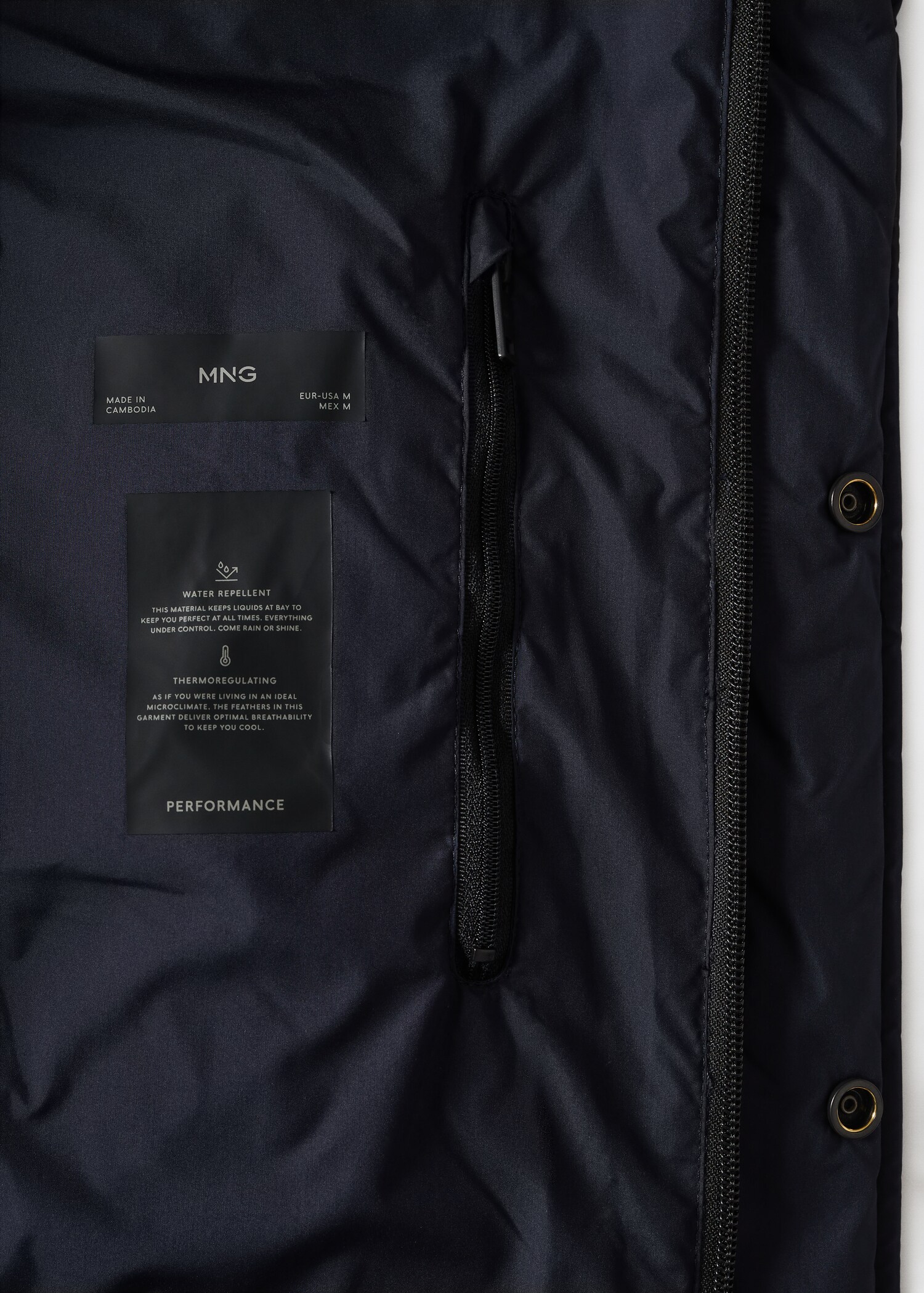 Water-repellent feather coat - Details of the article 8