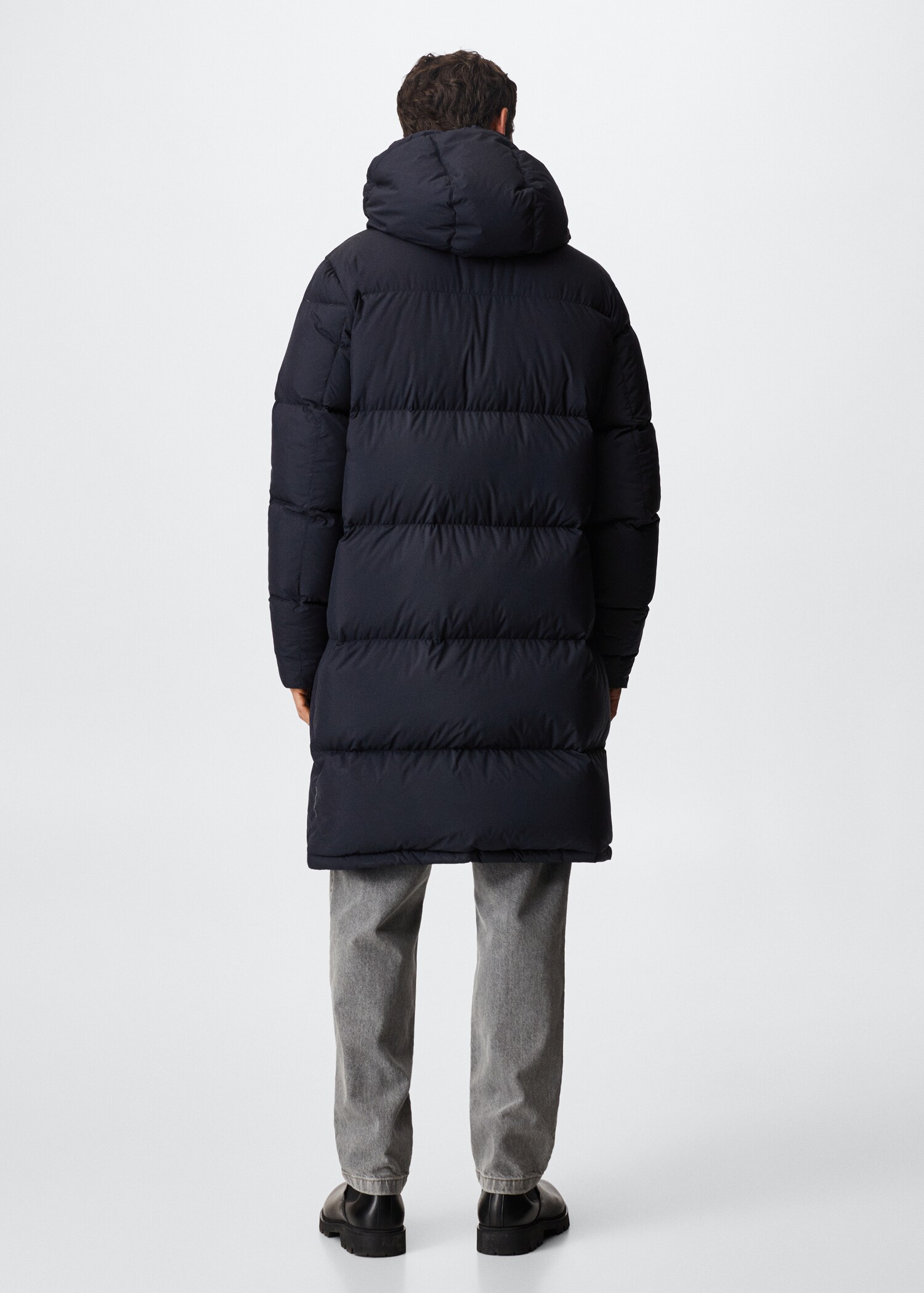 Water-repellent feather coat - Reverse of the article