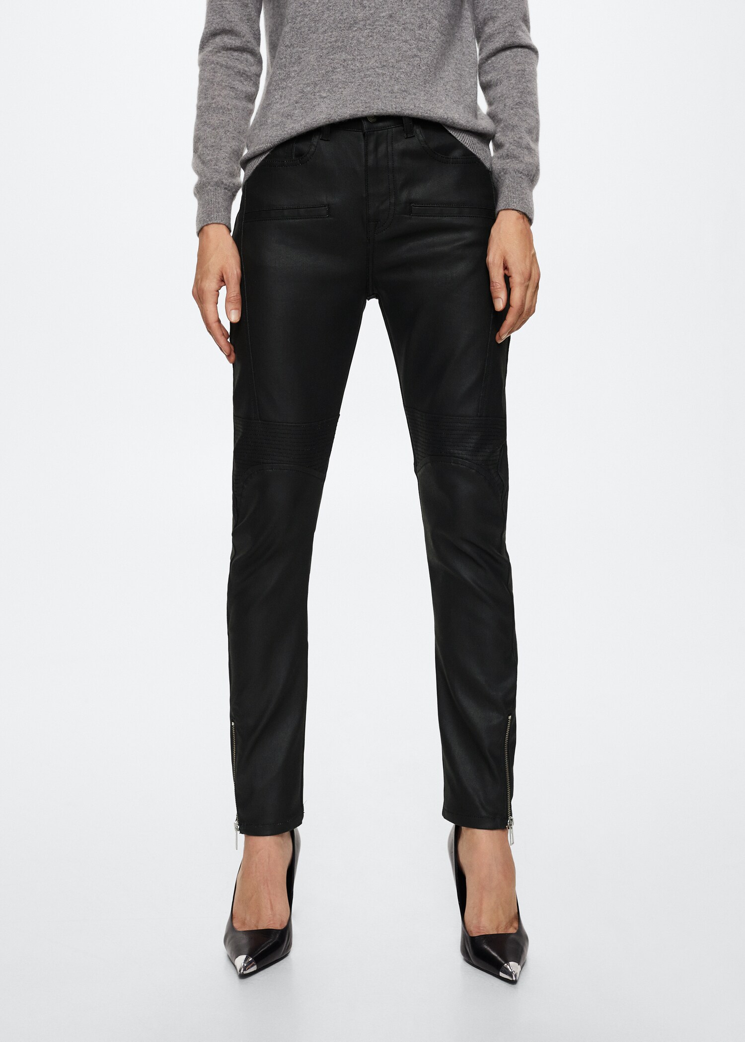 Jean skinny biker enduit - Plan moyen