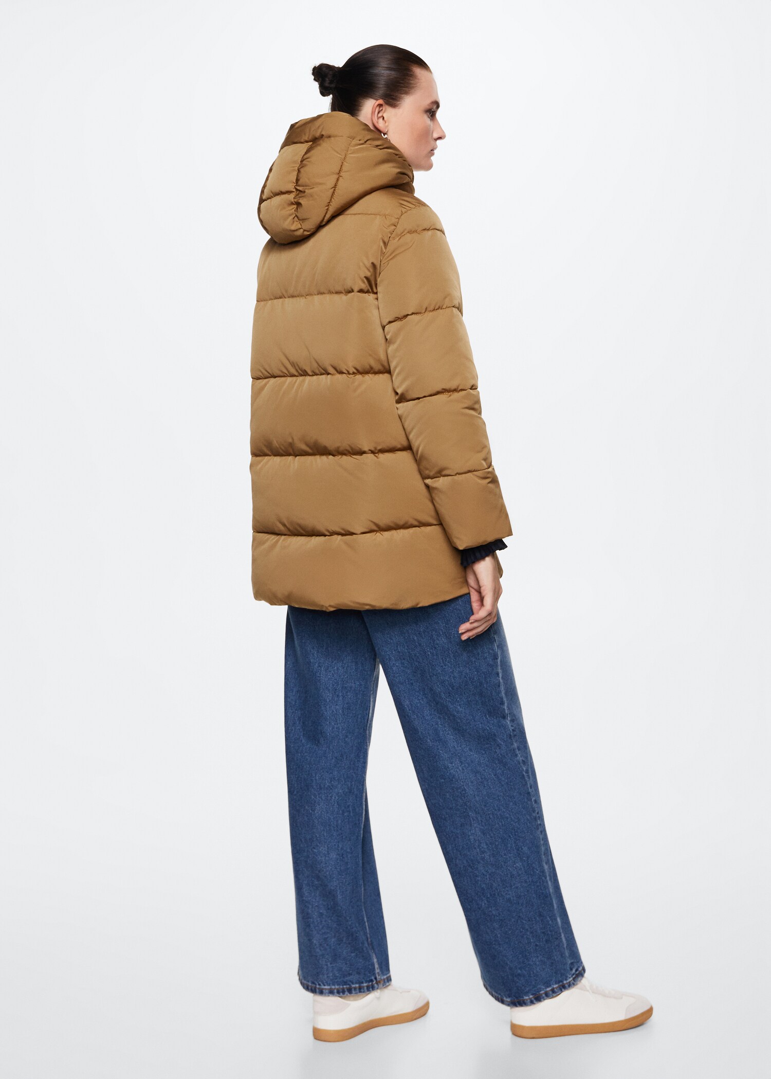 Hood quilted coat - Reverse of the article