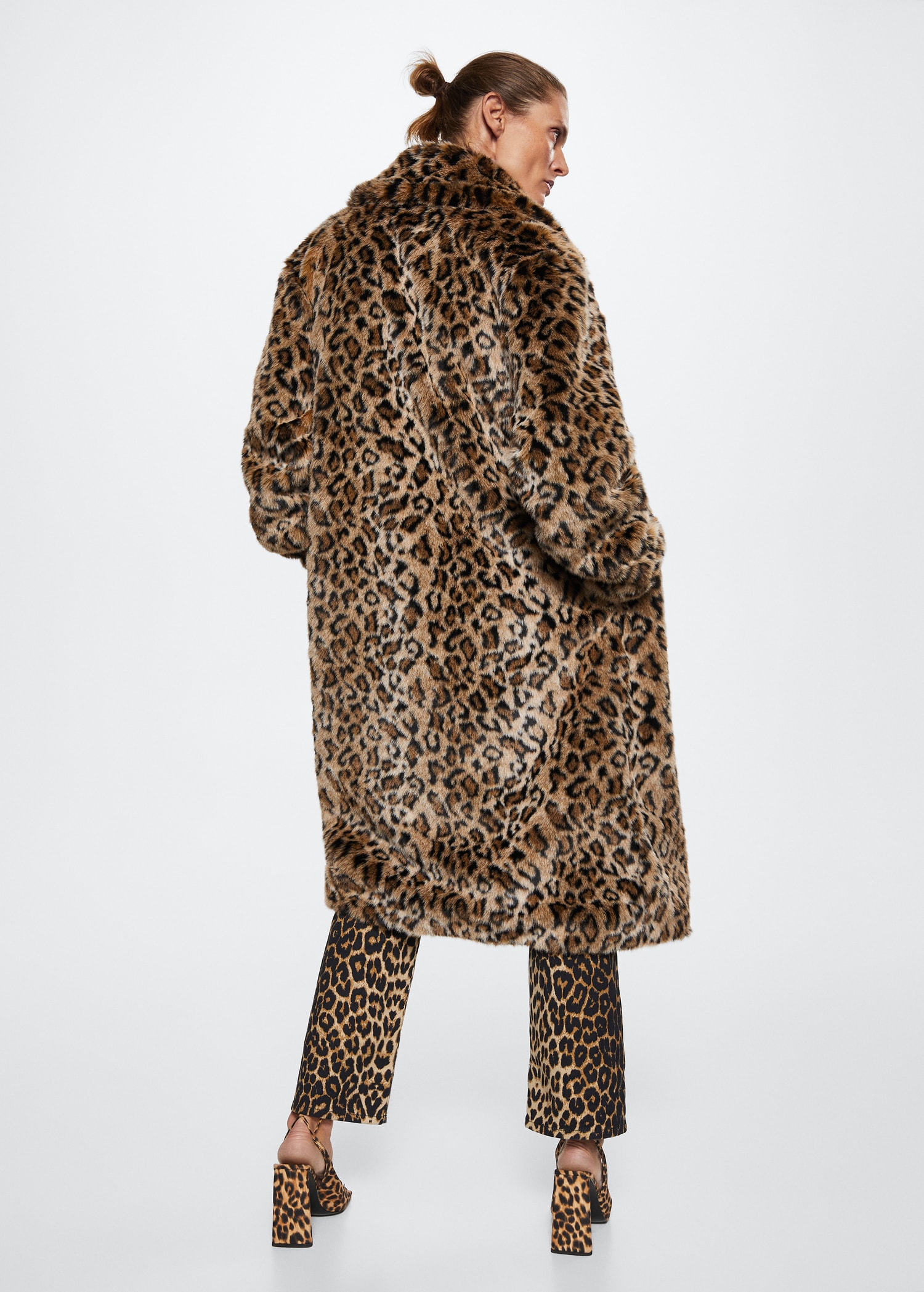 Animal print faux fur coat - Reverse of the article